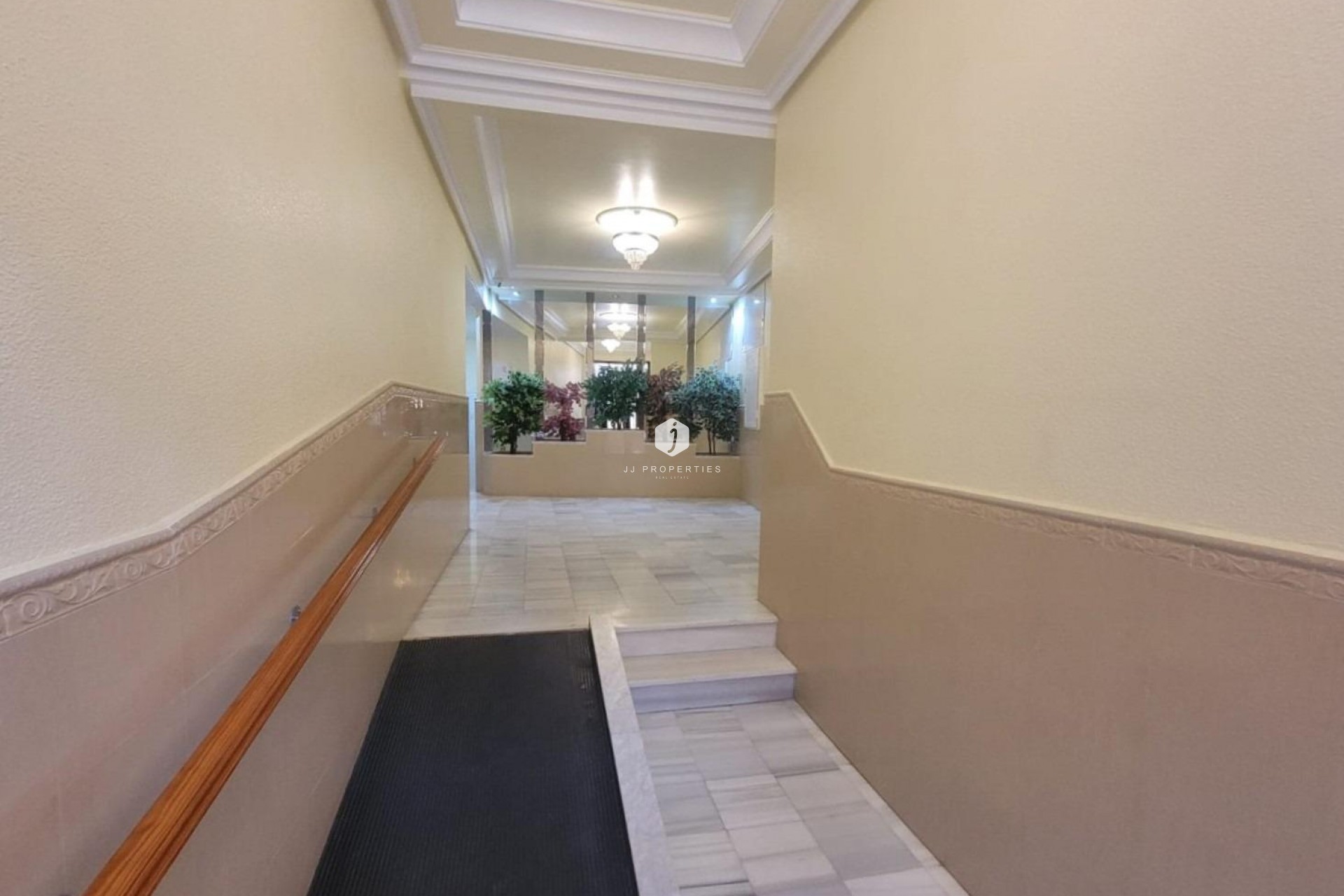 Tweedehands - Appartement / flat -
Torrevieja - Playa del Cura