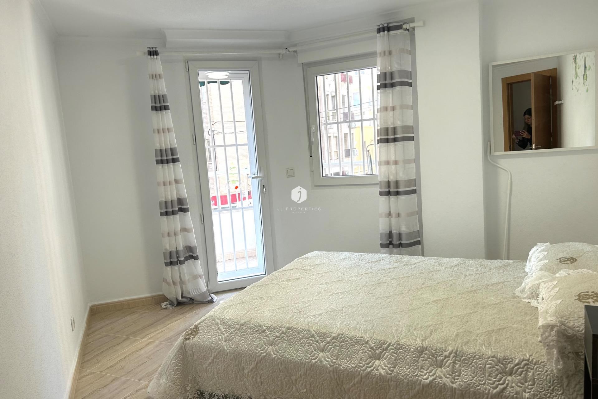 Tweedehands - Appartement / flat -
Torrevieja - Playa del Cura