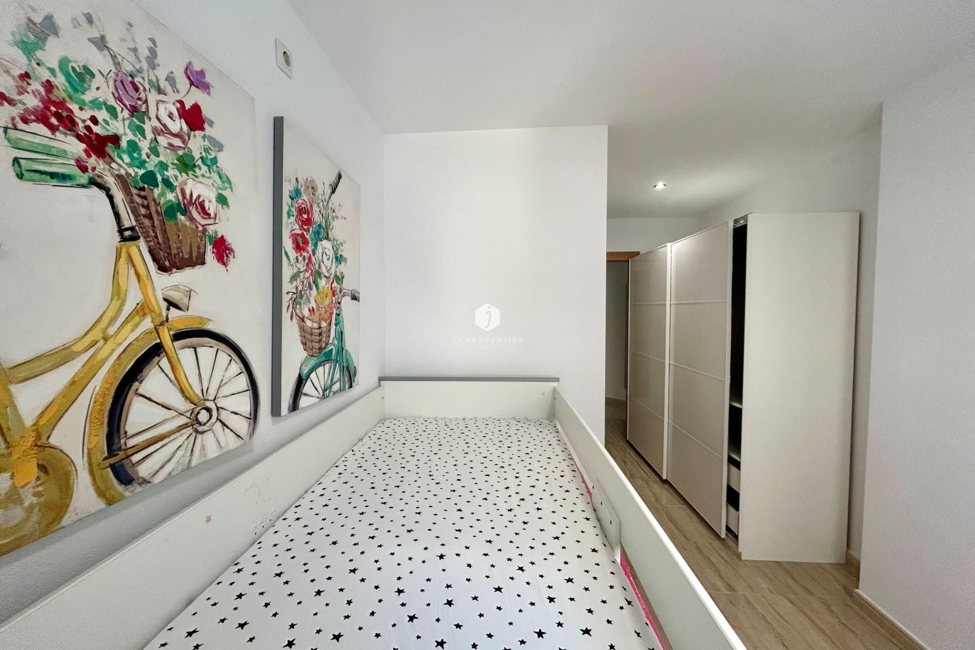 Tweedehands - Appartement / flat -
Torrevieja - Playa del Cura