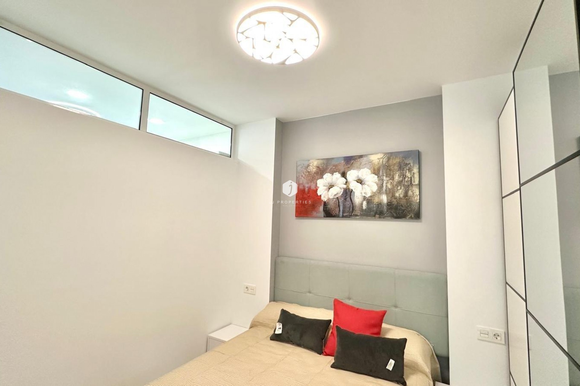 Tweedehands - Appartement / flat -
Torrevieja - Playa del Cura