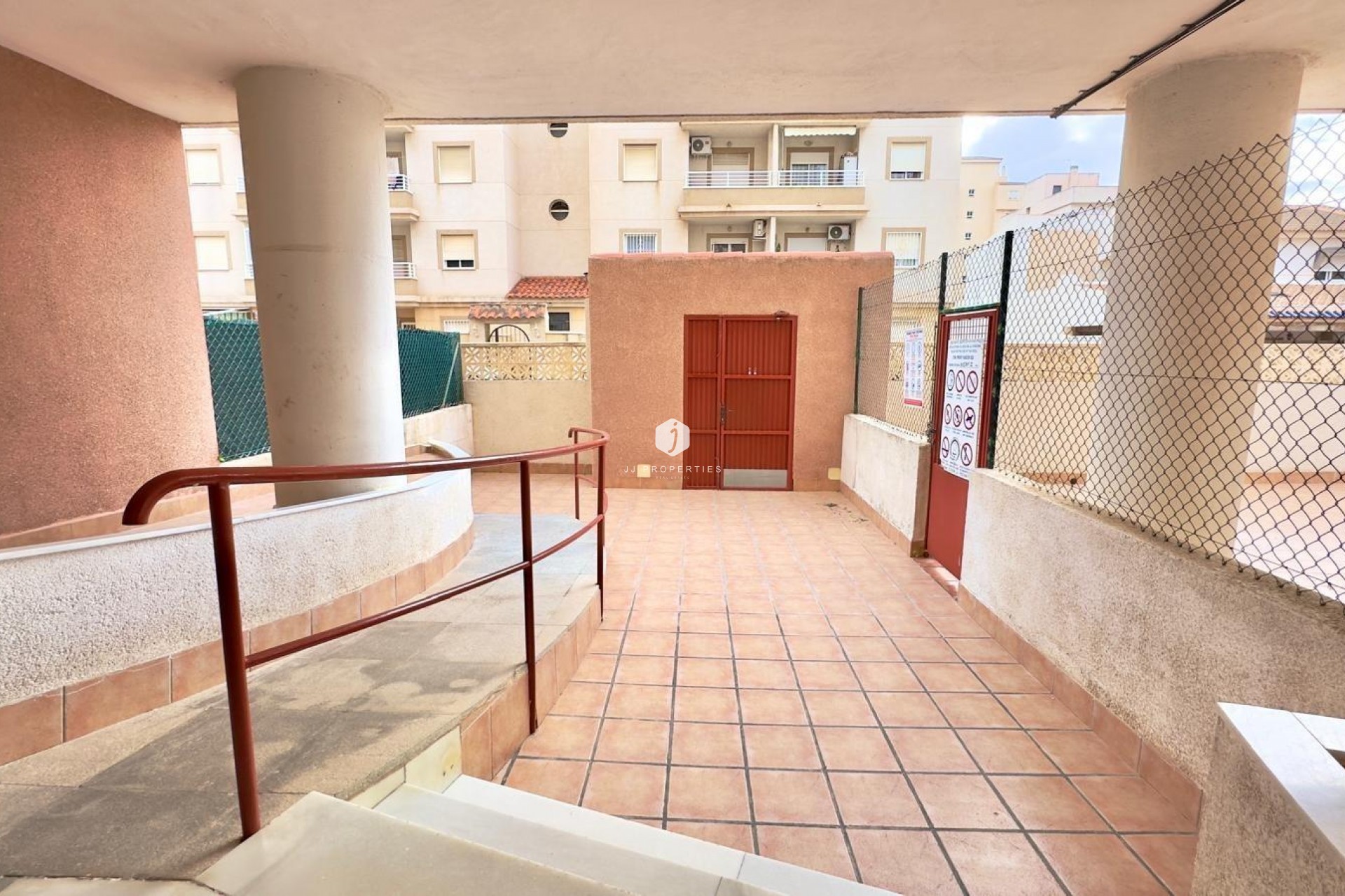 Tweedehands - Appartement / flat -
Torrevieja - Playa del Cura