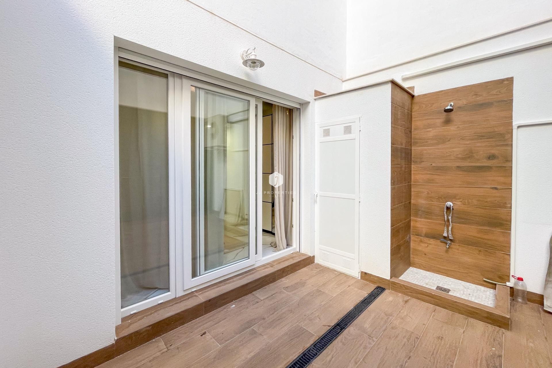 Tweedehands - Appartement / flat -
Torrevieja - Playa del Cura