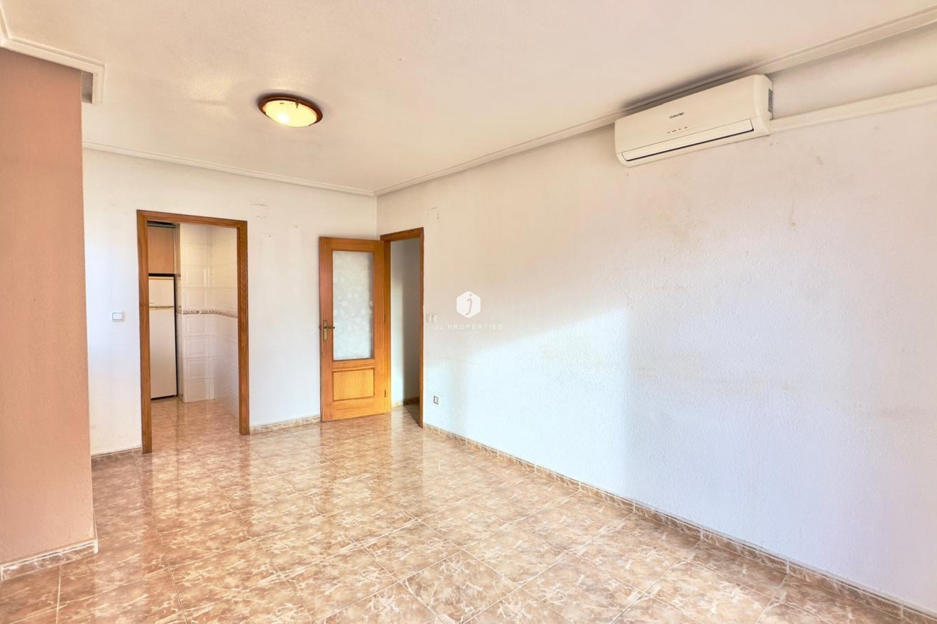 Tweedehands - Appartement / flat -
Torrevieja - Playa del Cura