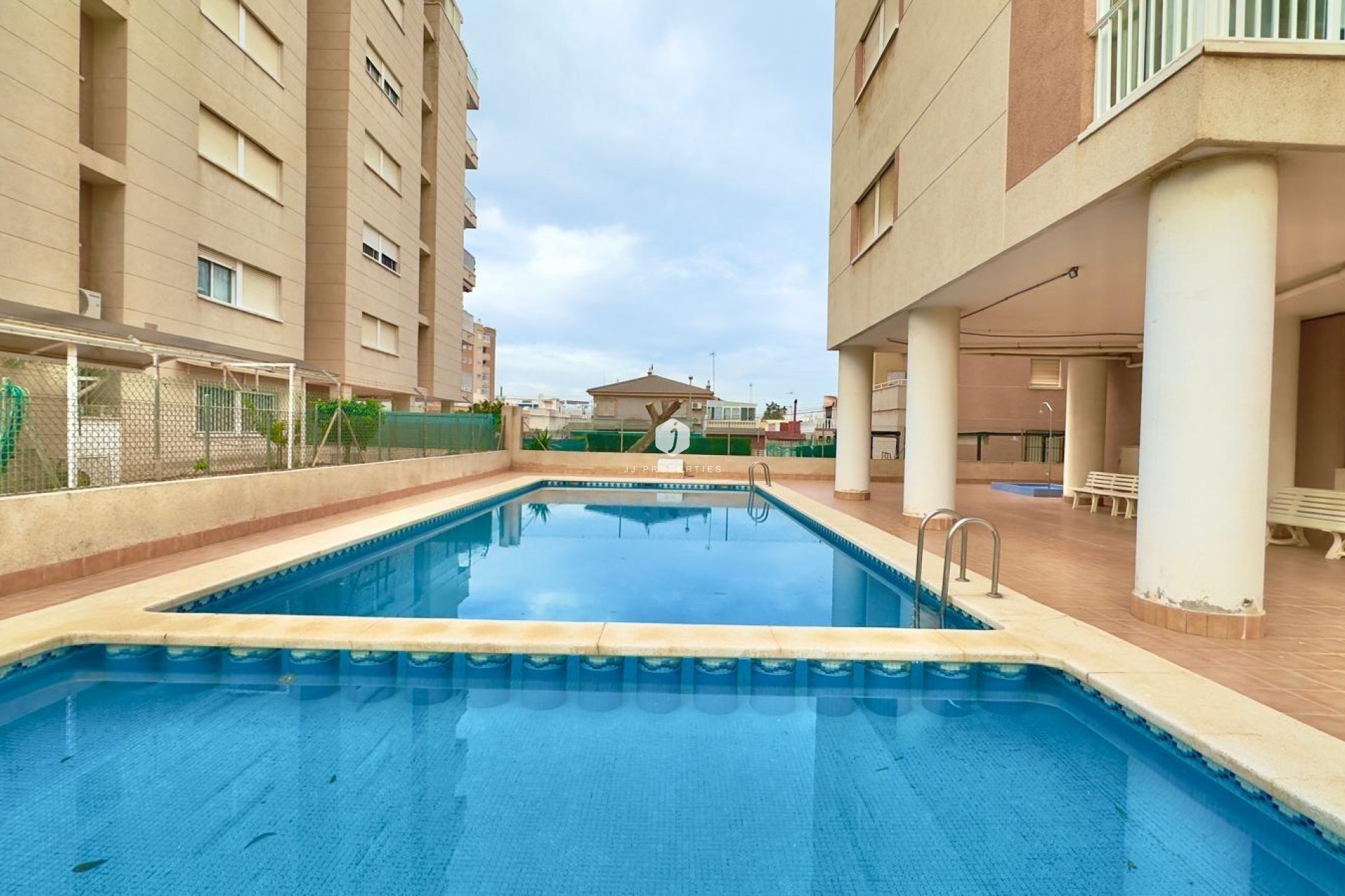 Tweedehands - Appartement / flat -
Torrevieja - Playa del Cura