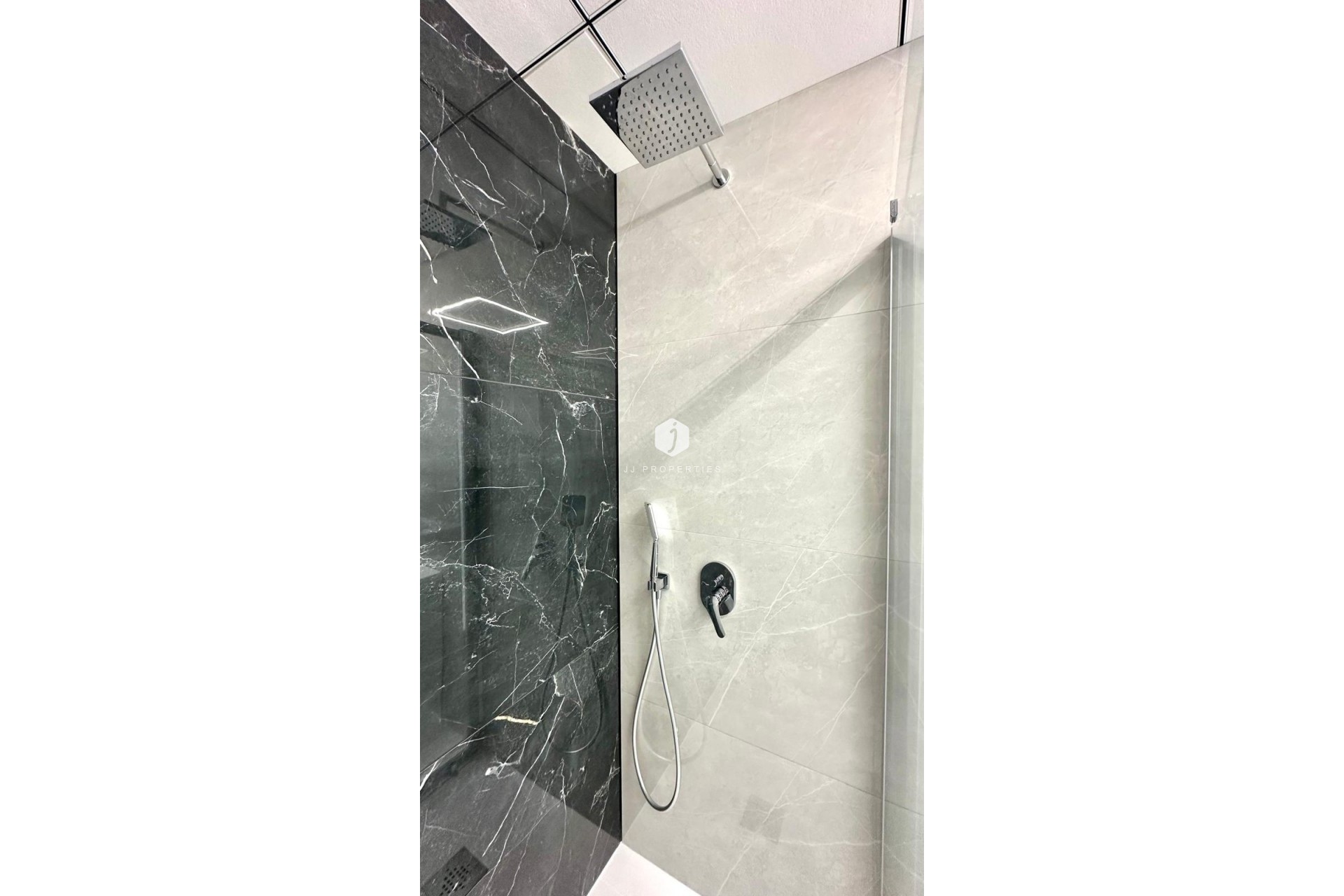 Tweedehands - Appartement / flat -
Torrevieja - Playa del Cura