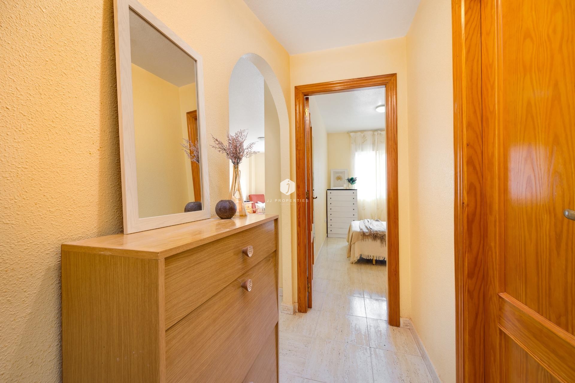 Tweedehands - Appartement / flat -
Torrevieja - Playa del Cura