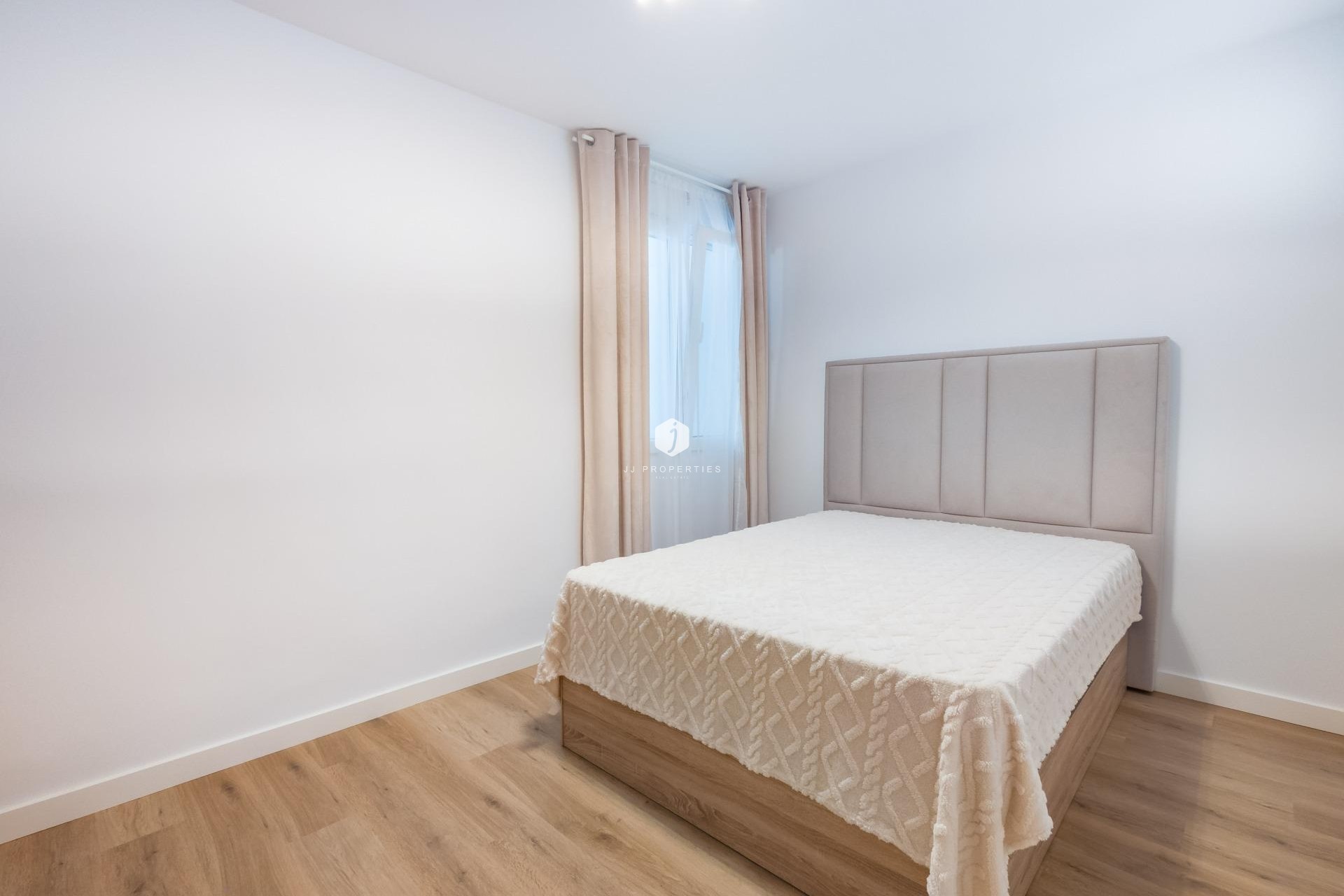 Tweedehands - Appartement / flat -
Torrevieja - Playa del Cura