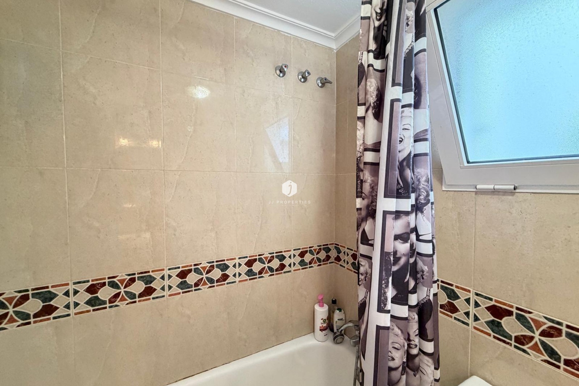 Tweedehands - Appartement / flat -
Torrevieja - Playa del Cura