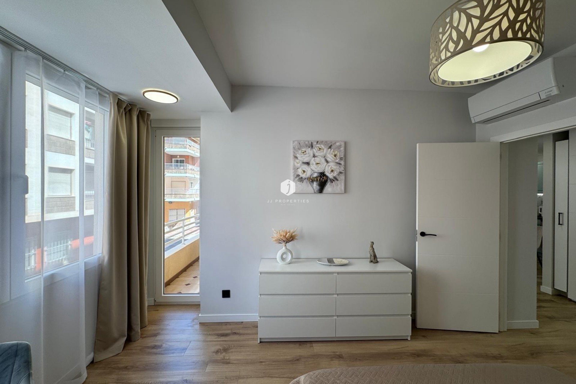 Tweedehands - Appartement / flat -
Torrevieja - Playa del Cura