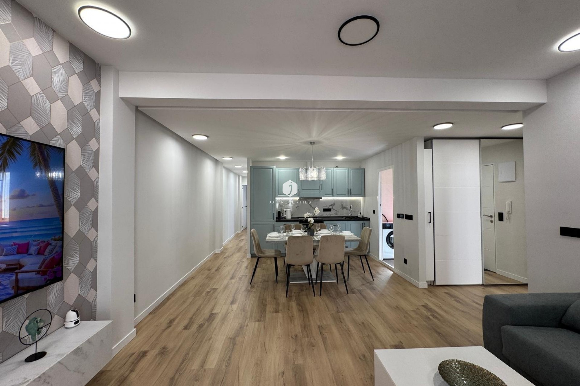 Tweedehands - Appartement / flat -
Torrevieja - Playa del Cura