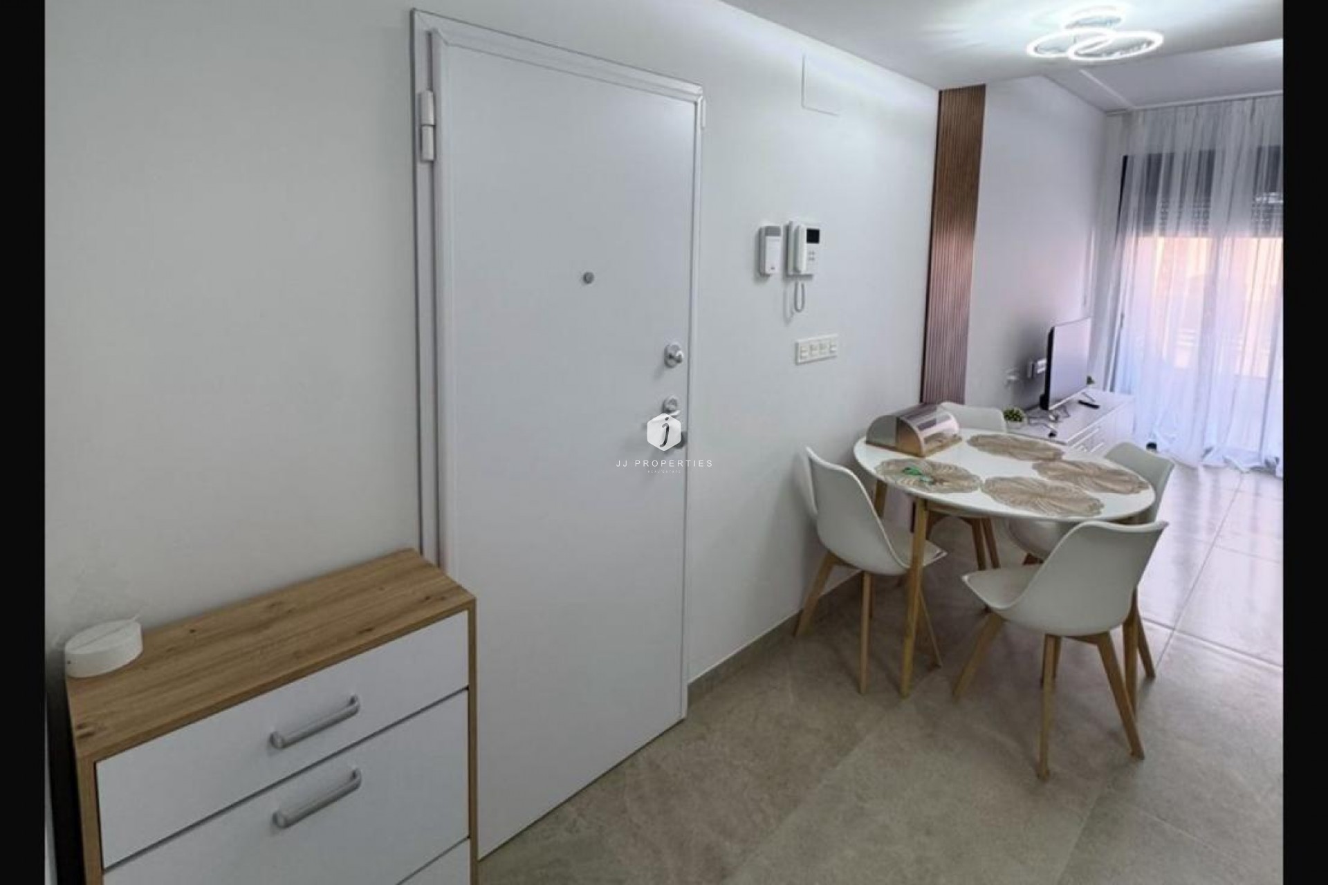 Tweedehands - Appartement / flat -
Torrevieja - Playa del Cura