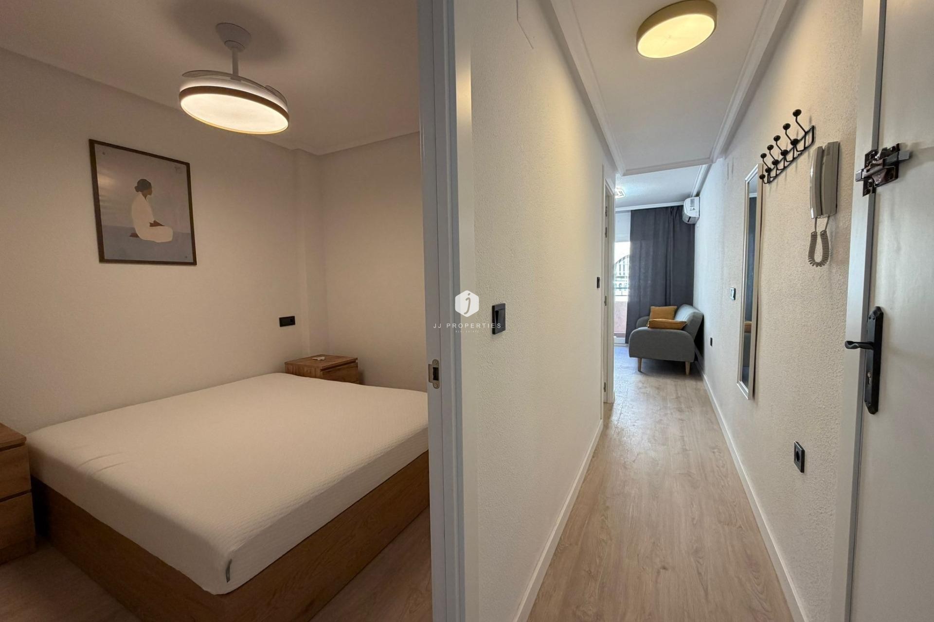 Tweedehands - Appartement / flat -
Torrevieja - Playa del Cura