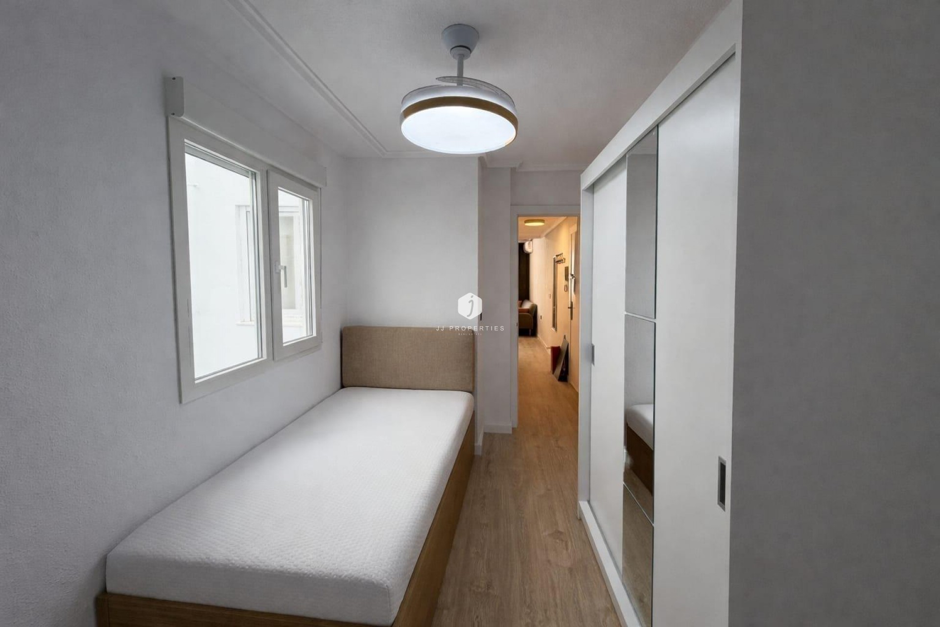 Tweedehands - Appartement / flat -
Torrevieja - Playa del Cura