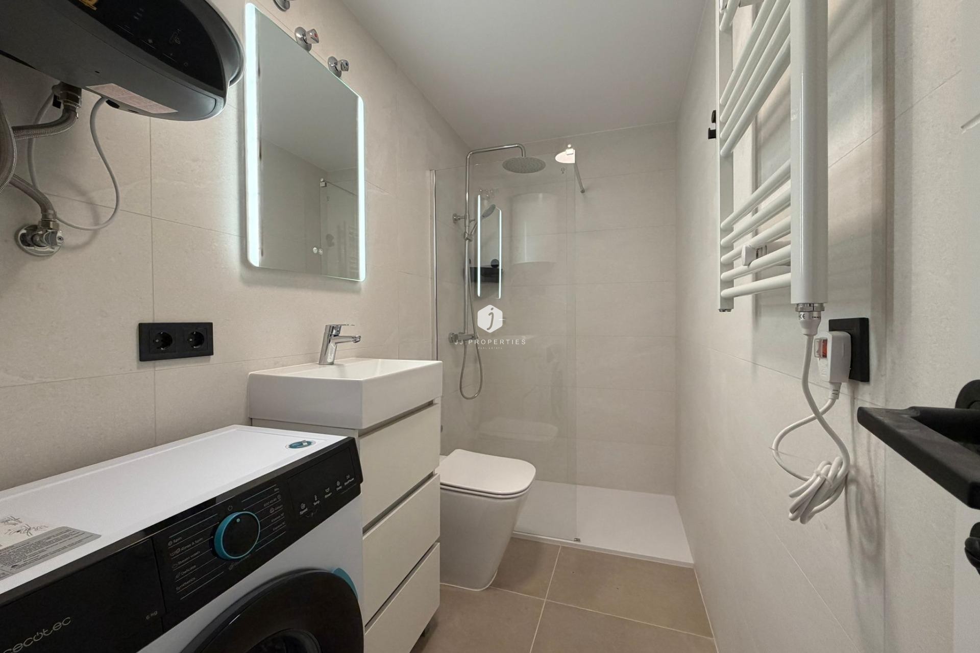Tweedehands - Appartement / flat -
Torrevieja - Playa del Cura