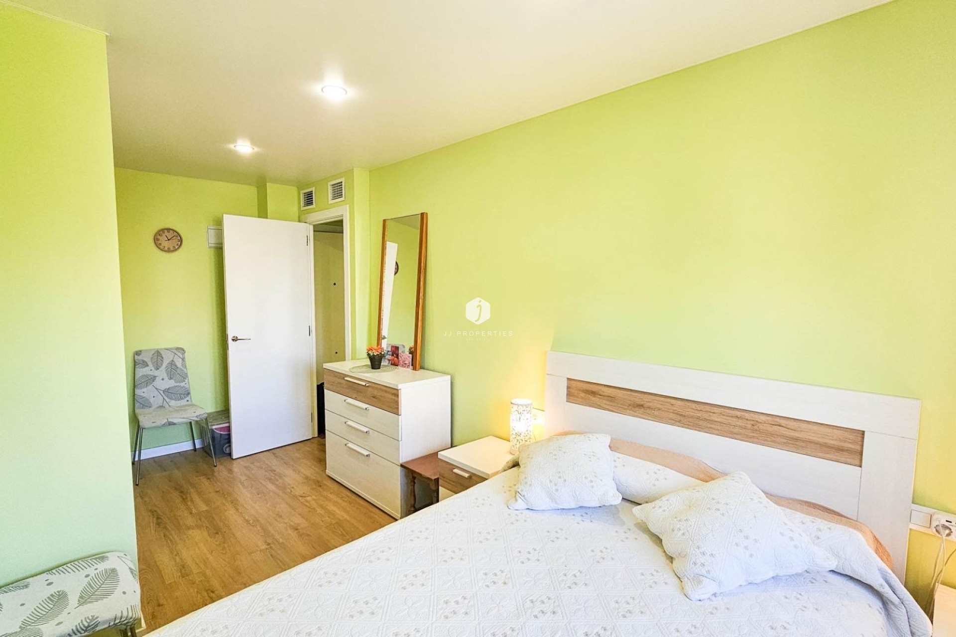 Tweedehands - Appartement / flat -
Torrevieja - Playa del Cura