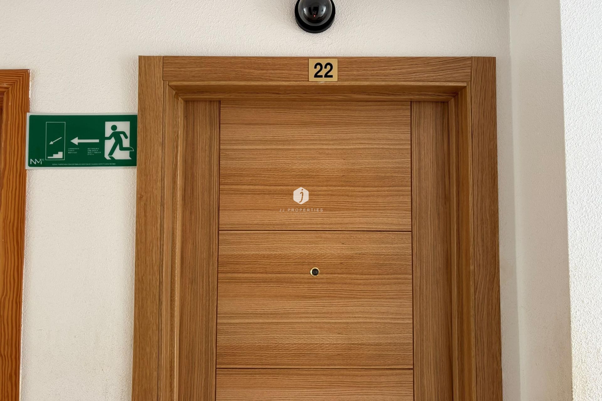 Tweedehands - Appartement / flat -
Torrevieja - Playa del Cura