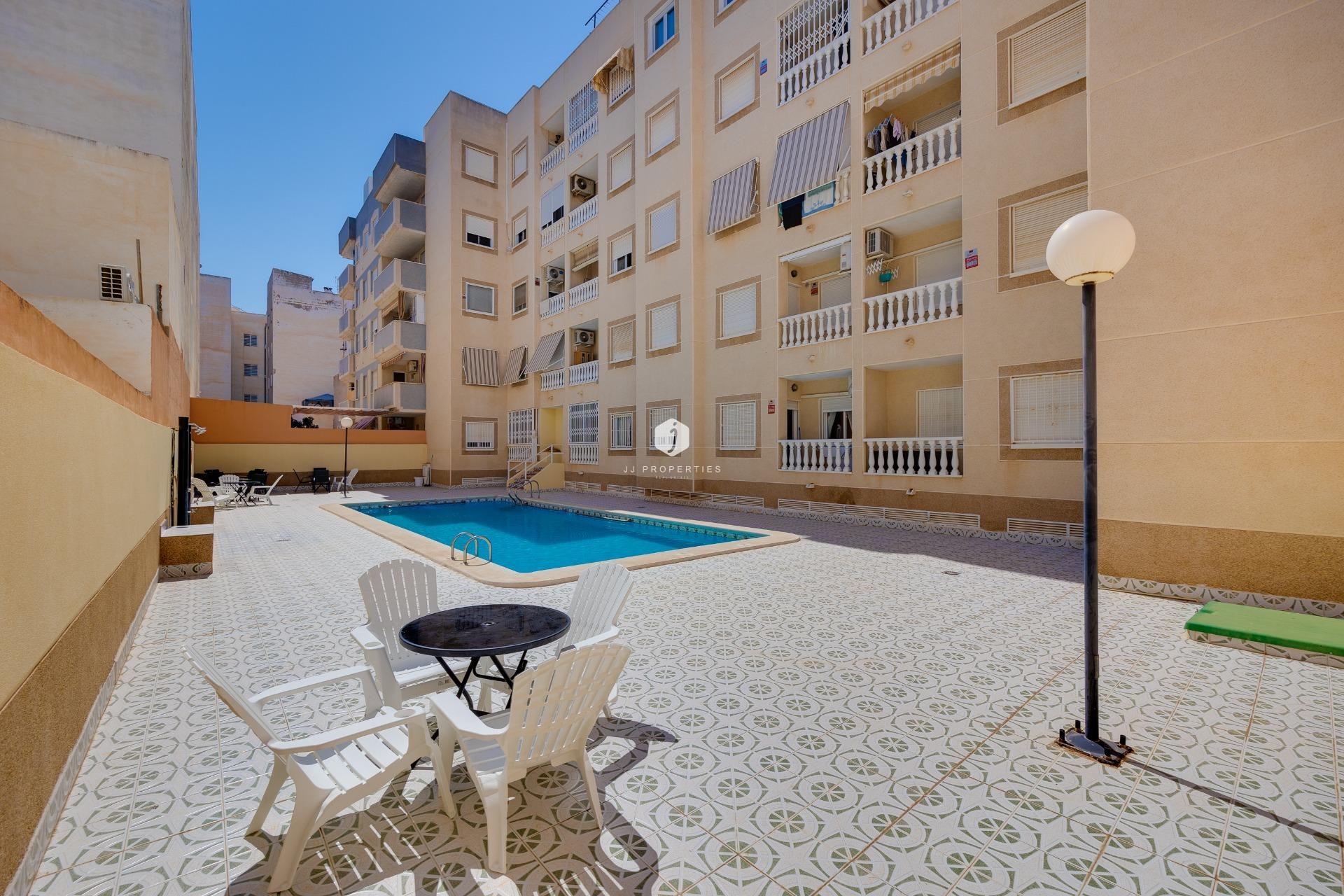 Tweedehands - Appartement / flat -
Torrevieja - Playa del Cura