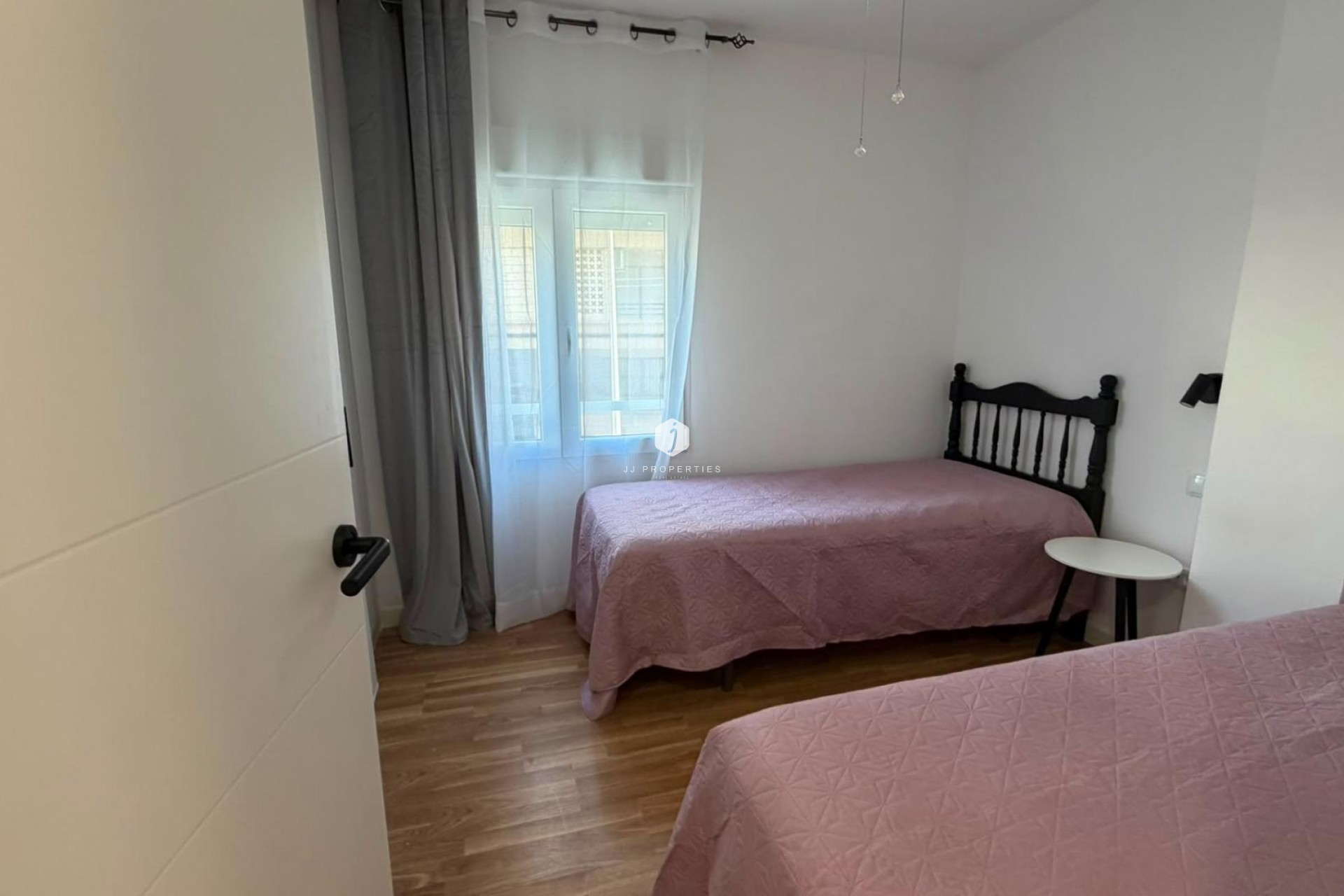 Tweedehands - Appartement / flat -
Torrevieja - Playa del Cura