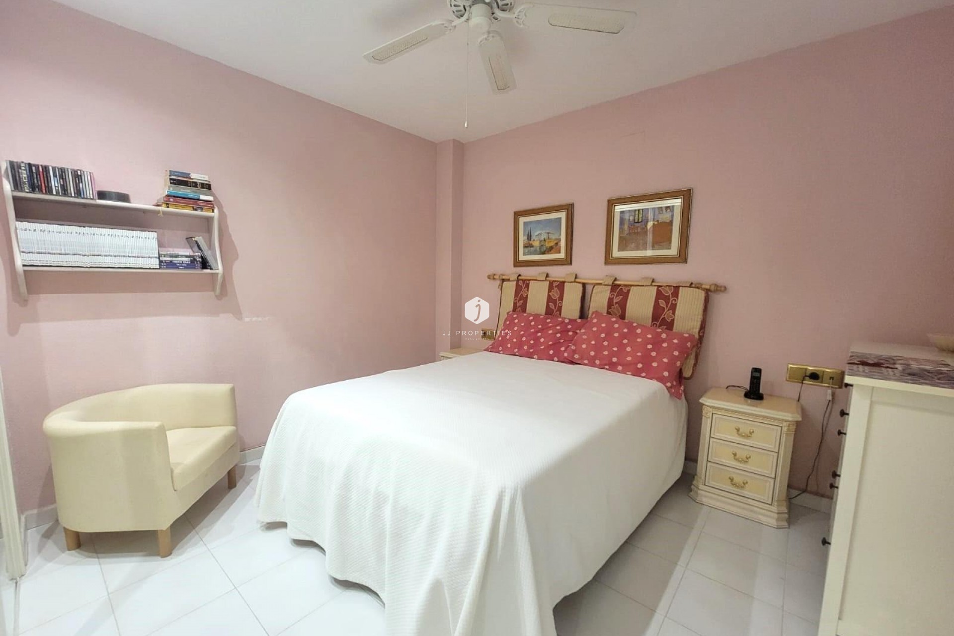 Tweedehands - Appartement / flat -
Torrevieja - Playa del Cura