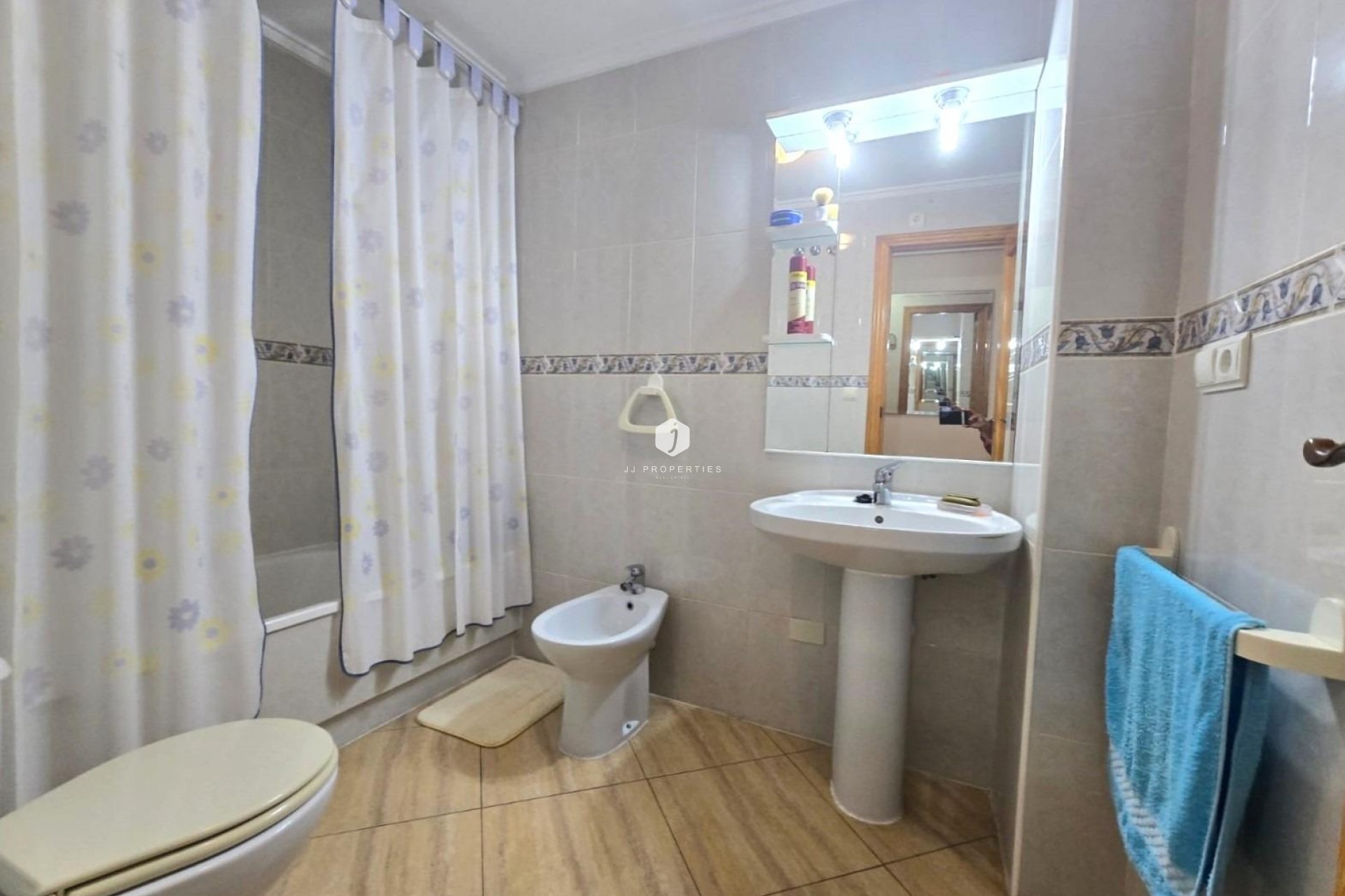 Tweedehands - Appartement / flat -
Torrevieja - Playa del Cura