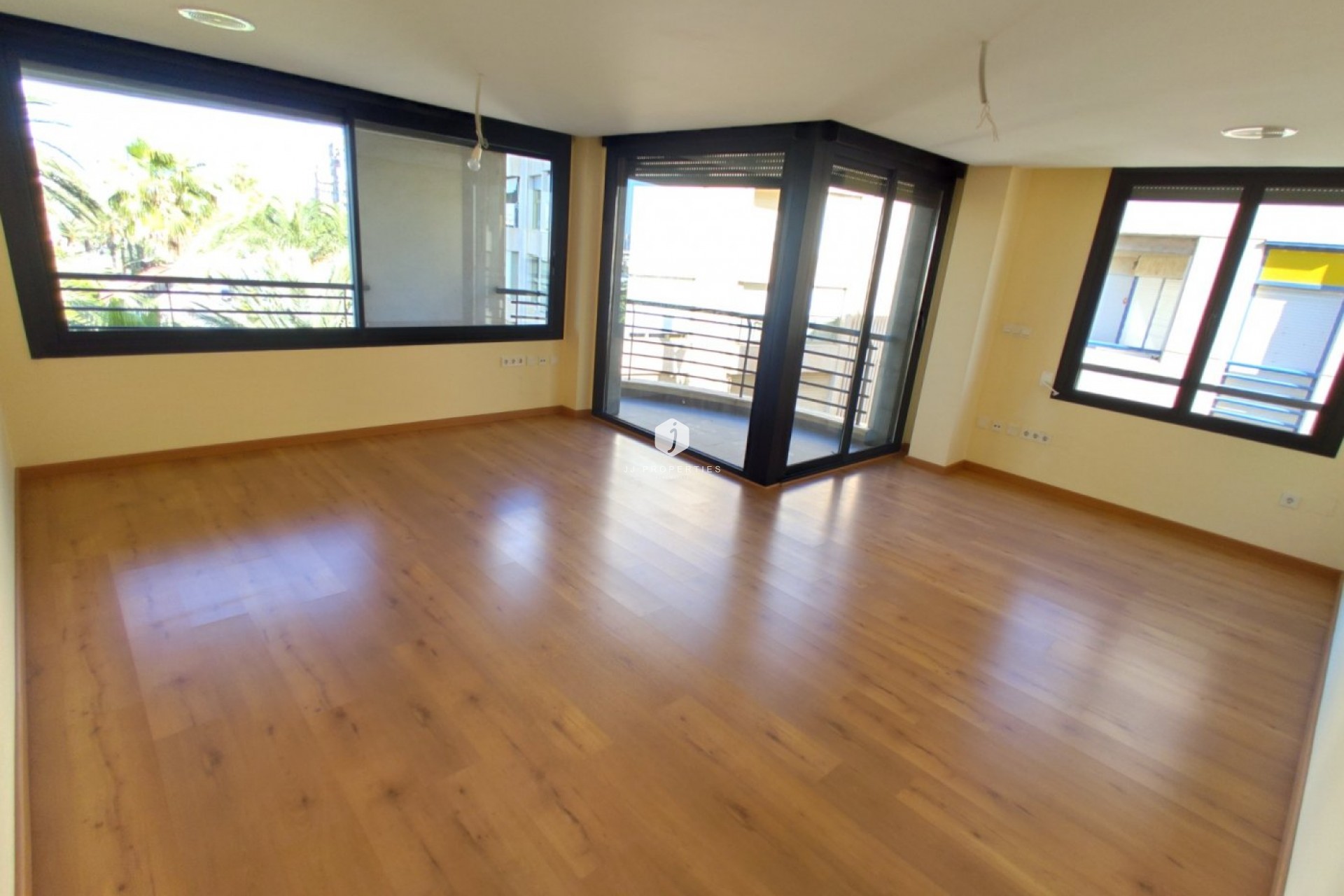 Tweedehands - Appartement / flat -
Torrevieja - Puerto