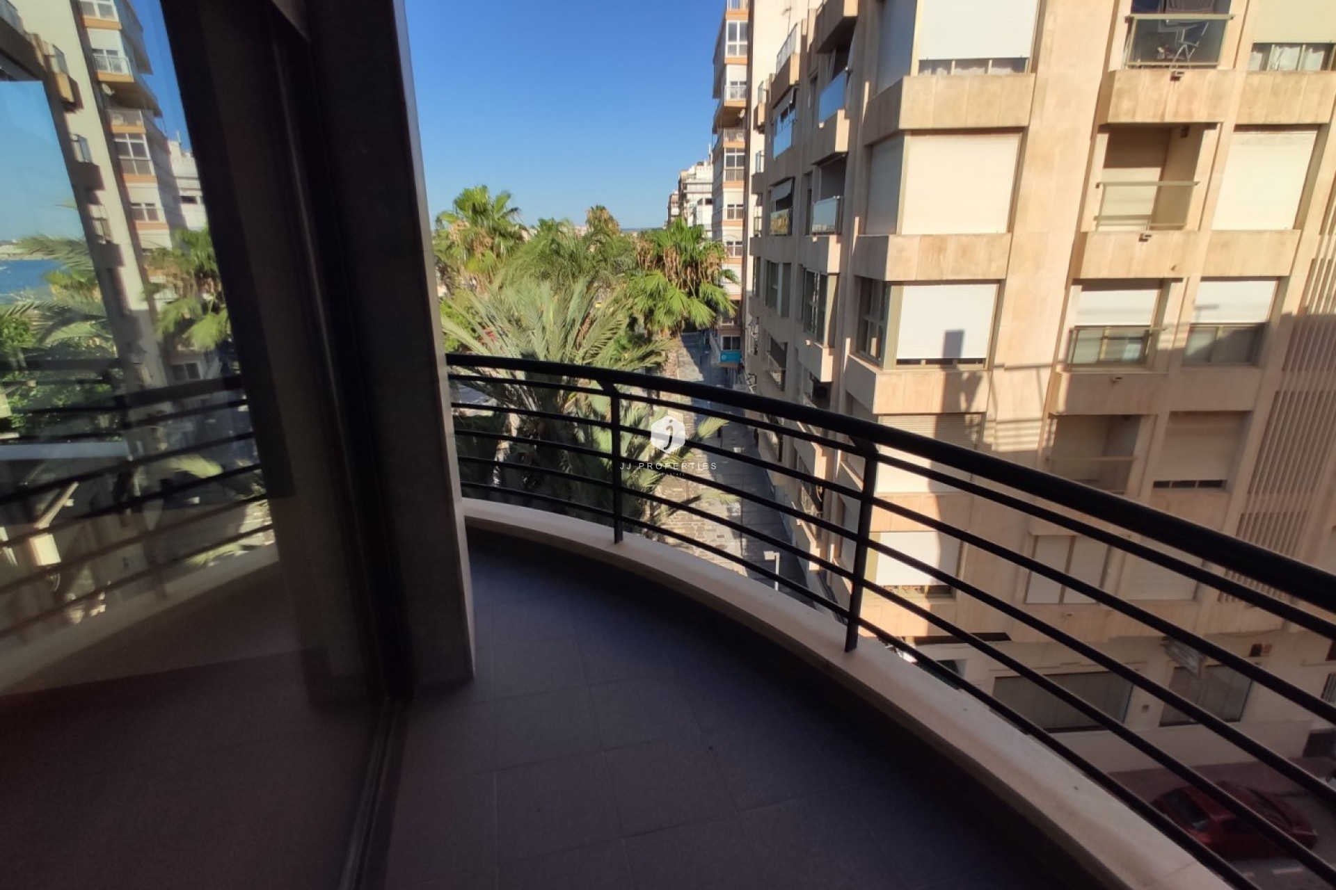 Tweedehands - Appartement / flat -
Torrevieja - Puerto
