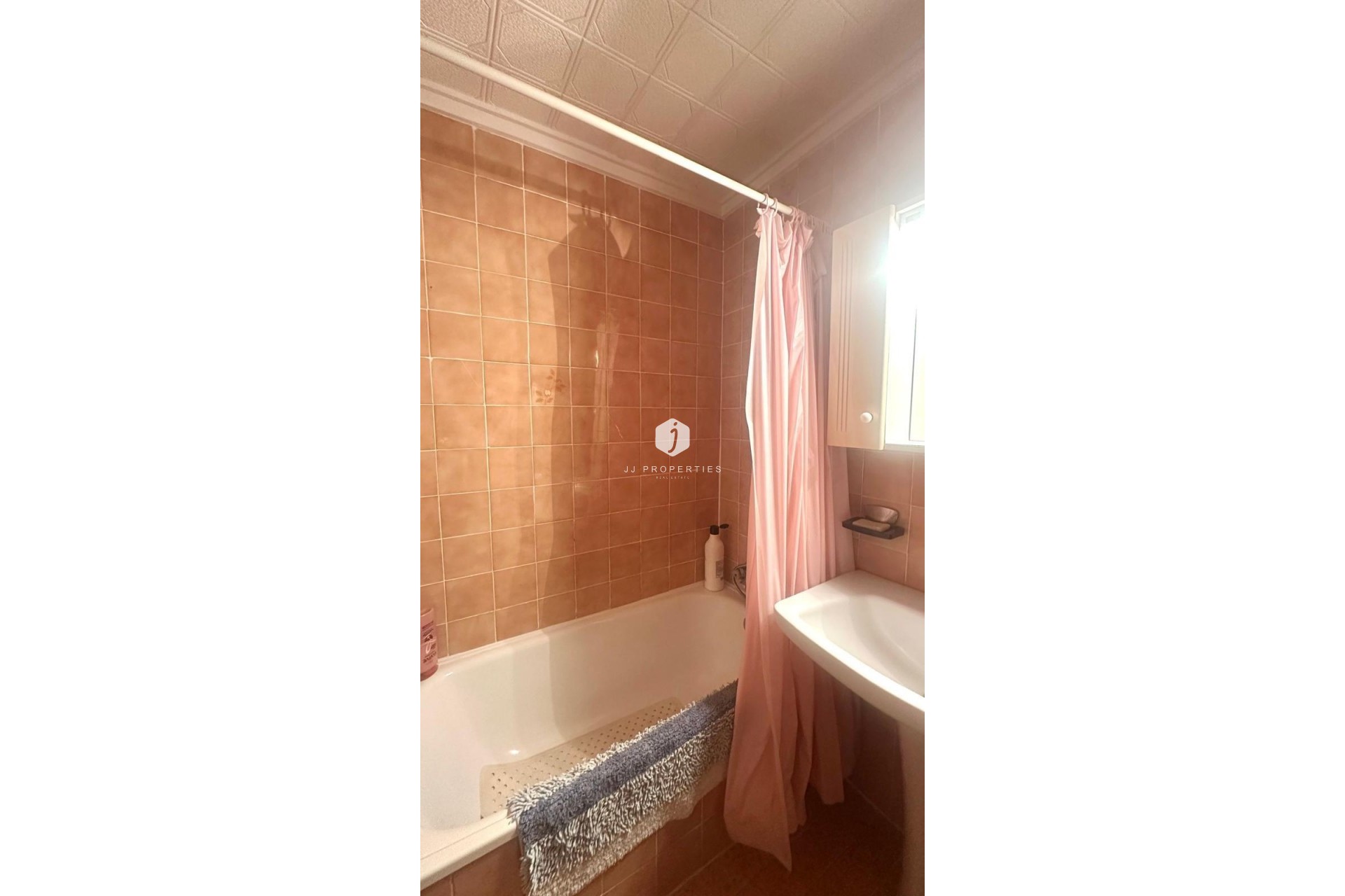 Tweedehands - Appartement / flat -
Torrevieja - Punta prima