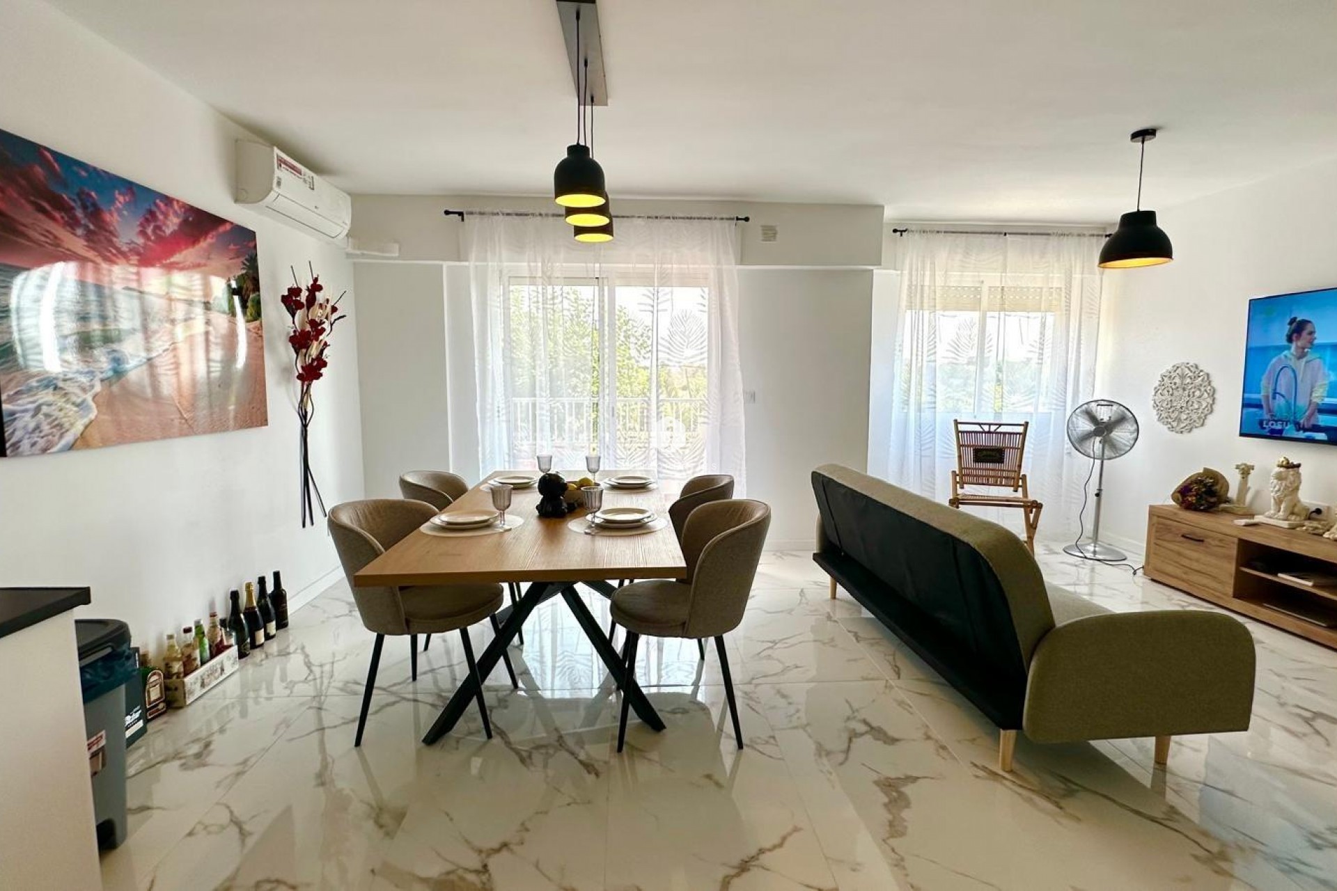 Tweedehands - Appartement / flat -
Torrevieja - Punta prima