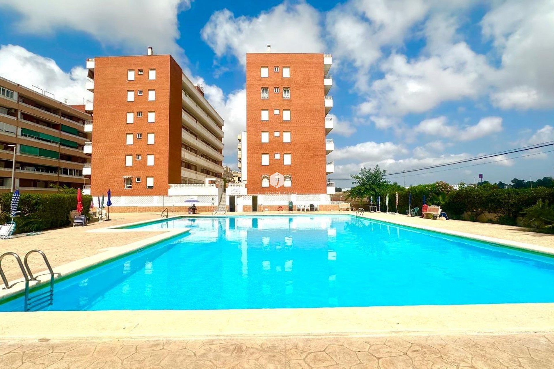 Tweedehands - Appartement / flat -
Torrevieja - Punta prima