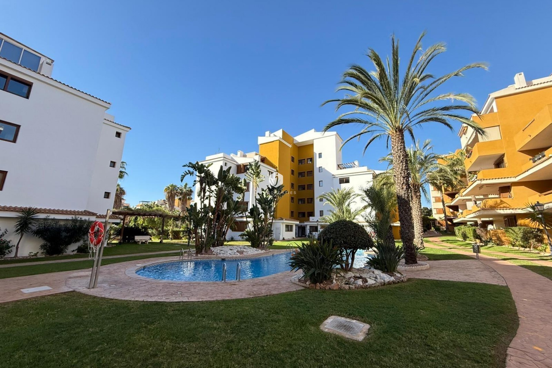 Tweedehands - Appartement / flat -
Torrevieja - Punta prima