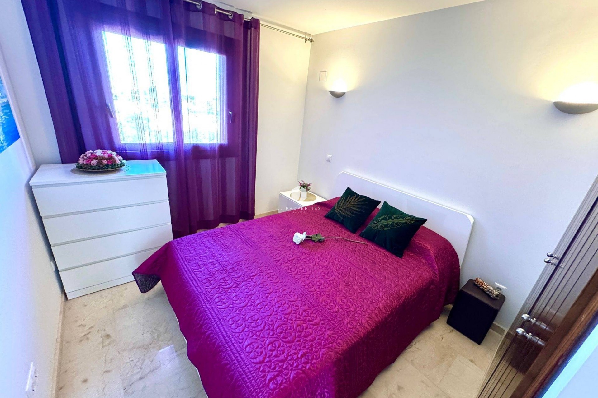 Tweedehands - Appartement / flat -
Torrevieja - Punta prima