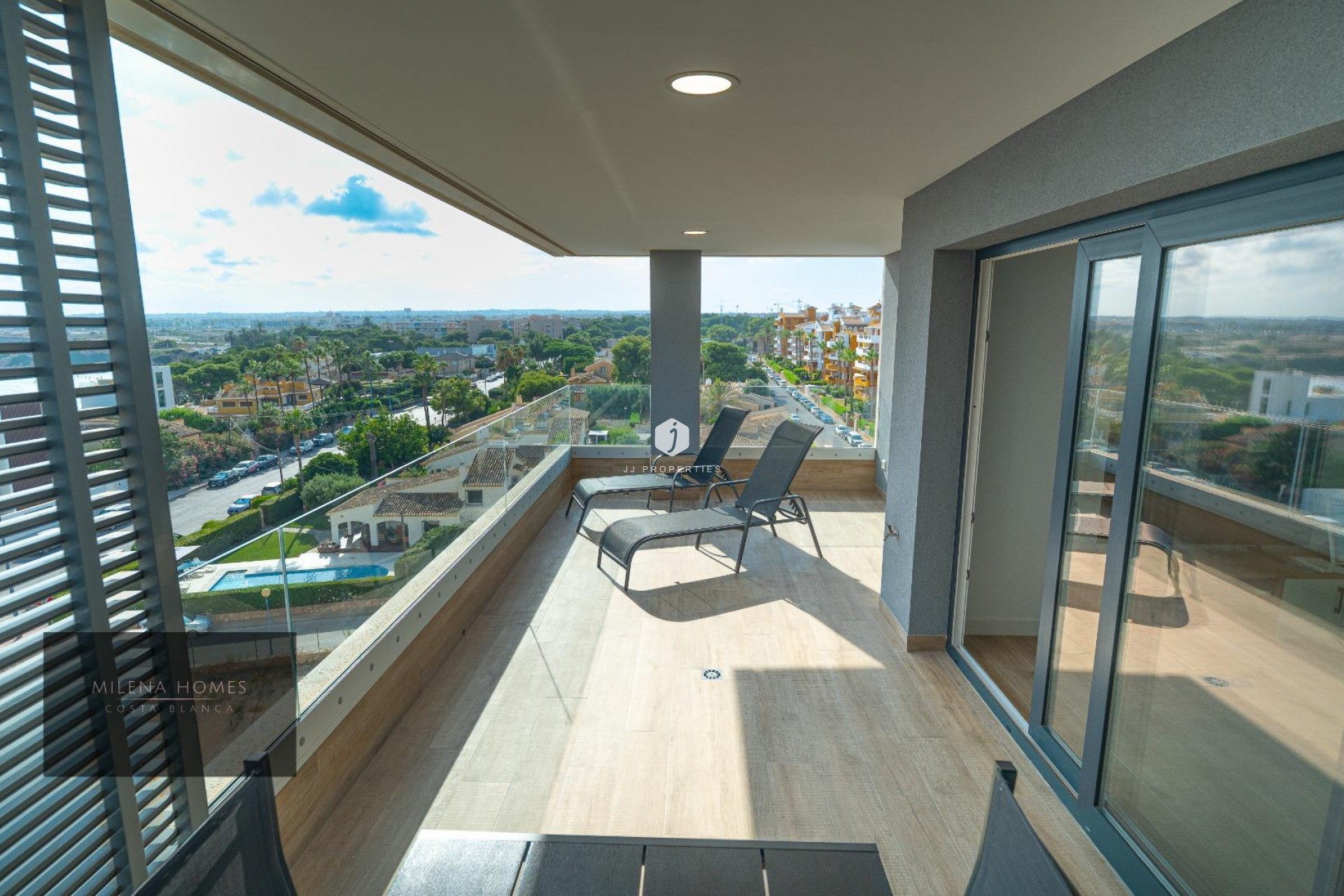 Tweedehands - Appartement / flat -
Torrevieja - Punta prima