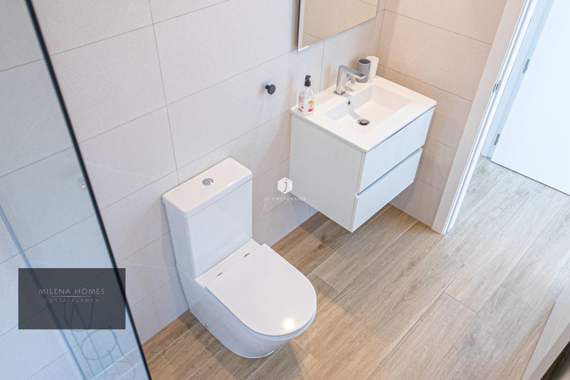 Tweedehands - Appartement / flat -
Torrevieja - Punta prima