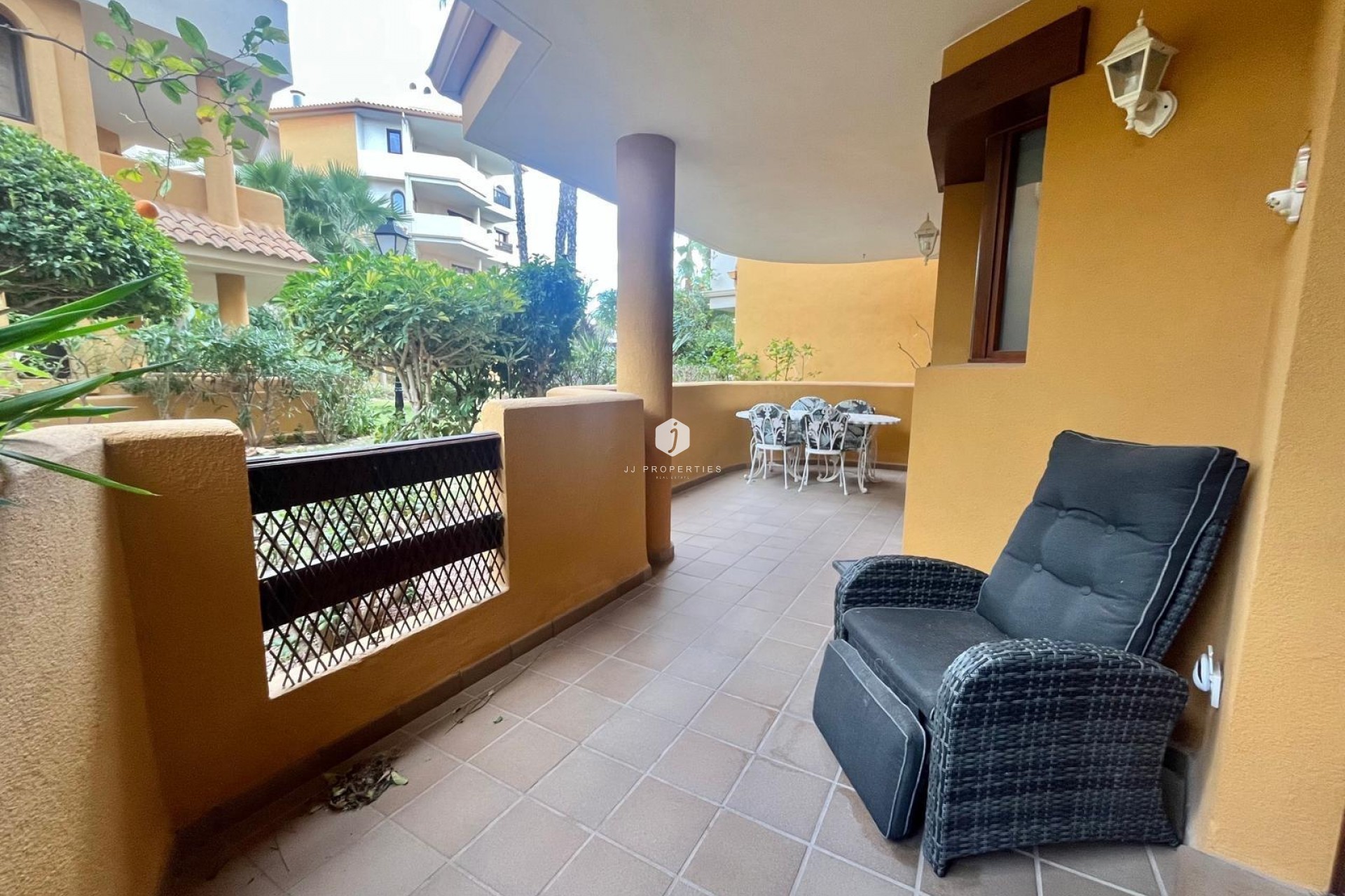 Tweedehands - Appartement / flat -
Torrevieja - Punta prima