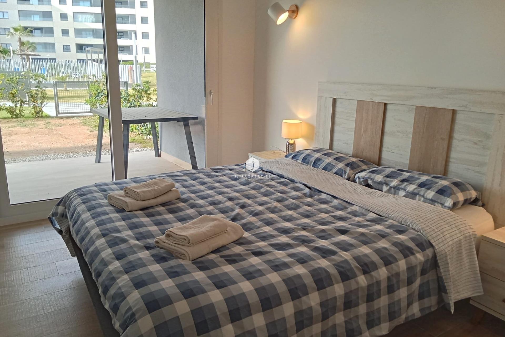 Tweedehands - Appartement / flat -
Torrevieja - Punta prima