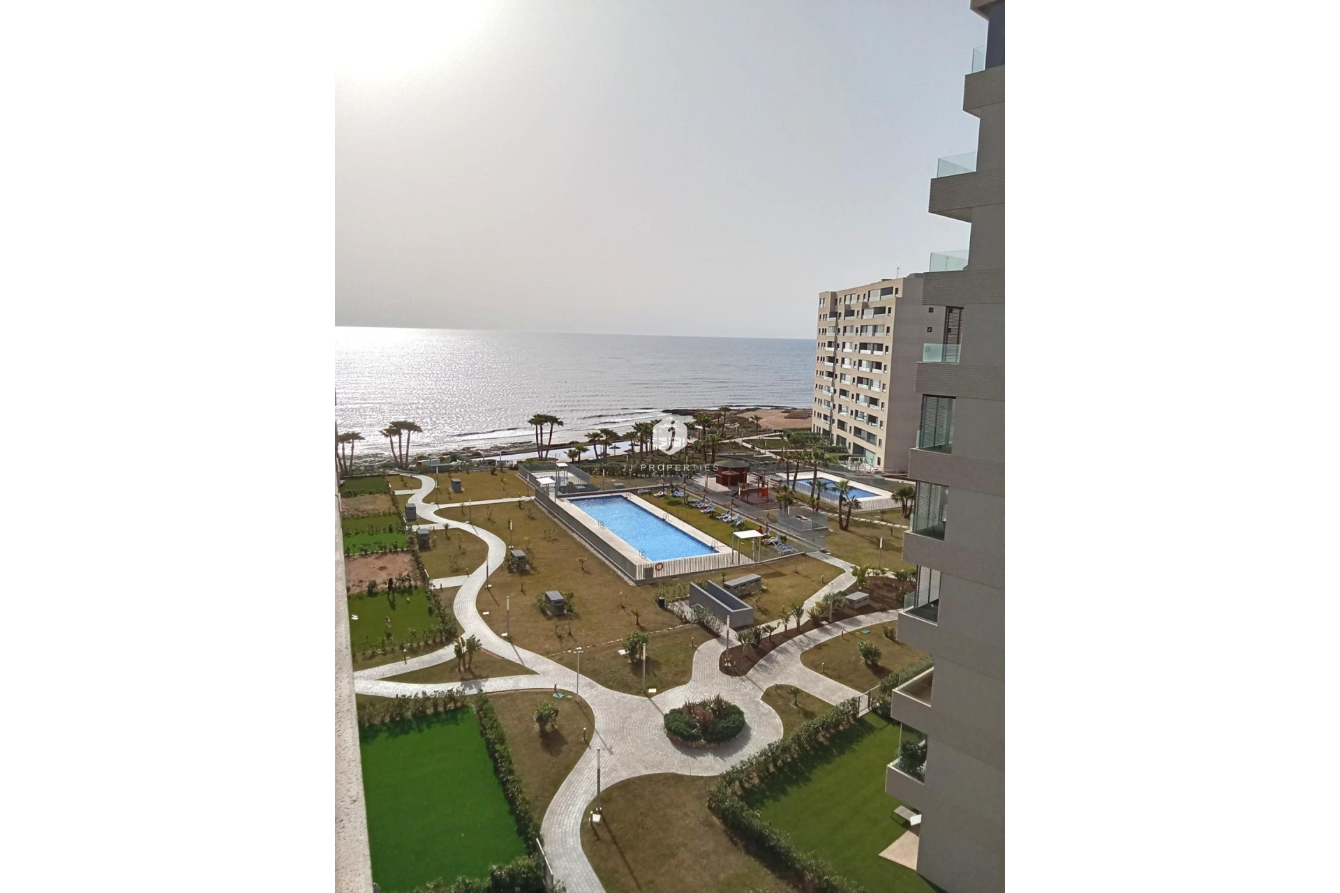 Tweedehands - Appartement / flat -
Torrevieja - Punta prima