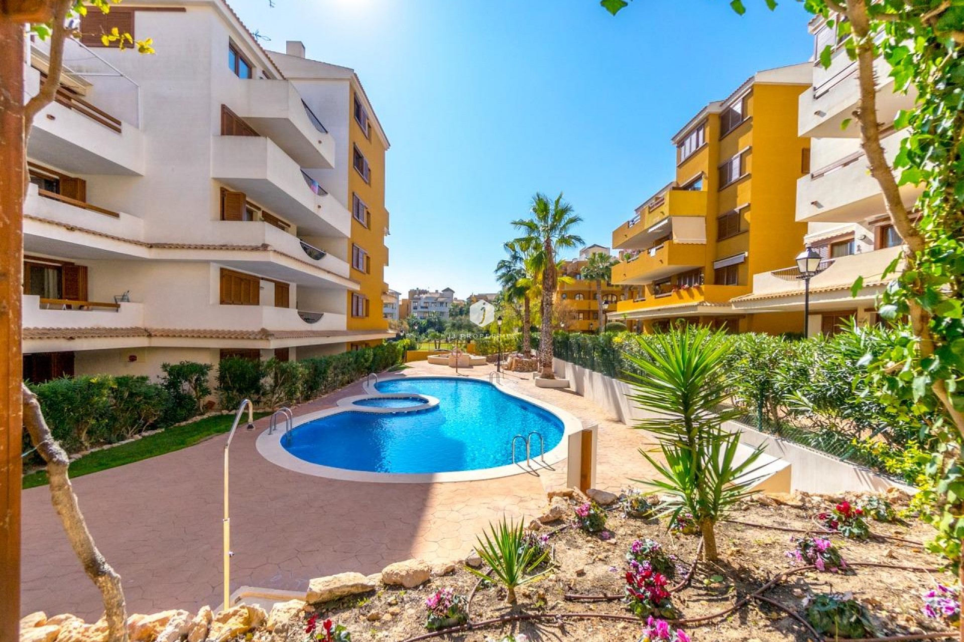 Tweedehands - Appartement / flat -
Torrevieja - Punta prima
