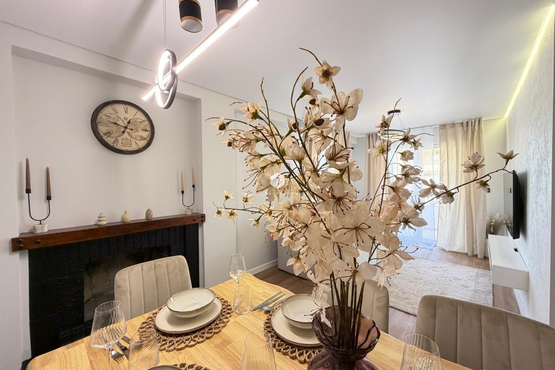 Tweedehands - Appartement / flat -
Torrevieja - Punta prima