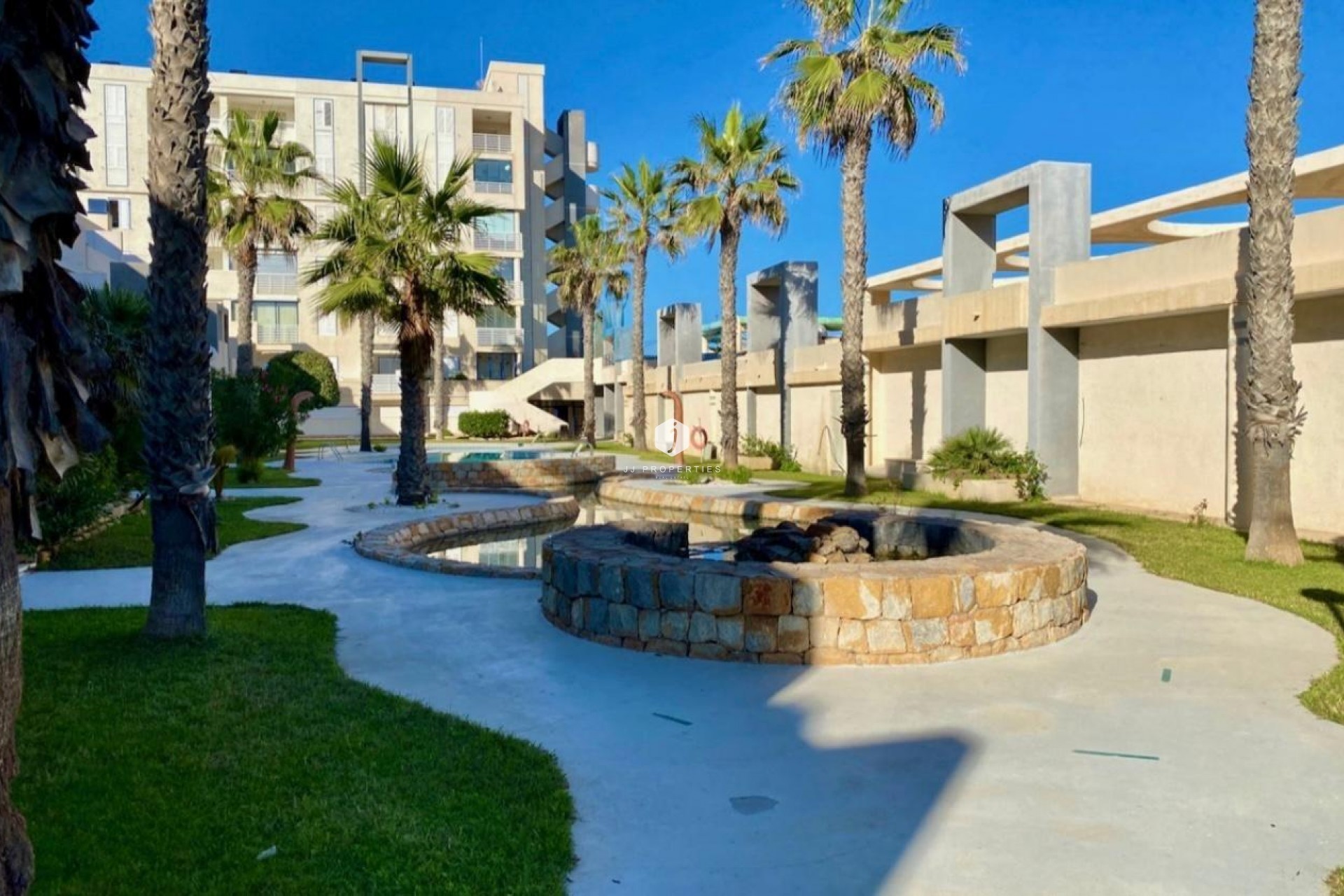 Tweedehands - Appartement / flat -
Torrevieja - Torre la mata
