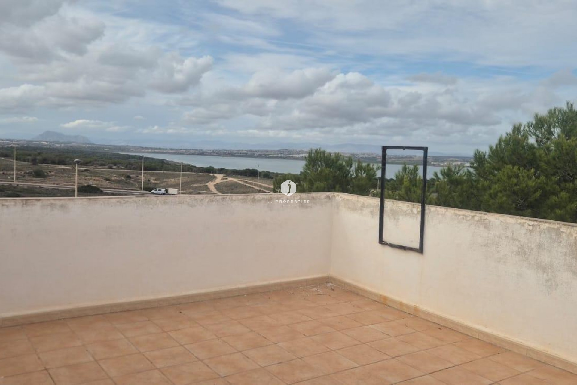 Tweedehands - Appartement / flat -
Torrevieja - Torreblanca