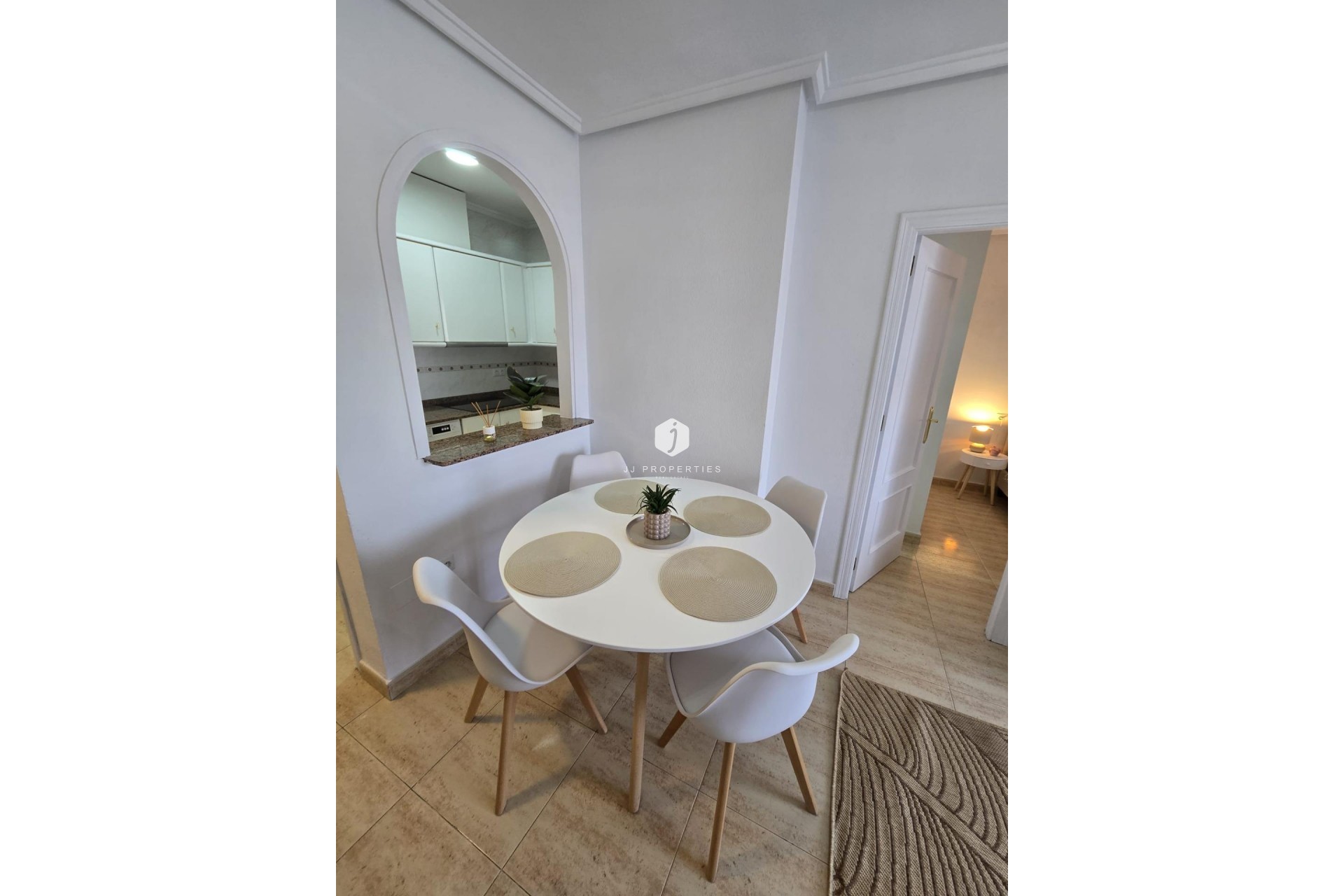 Tweedehands - Appartement / flat -
Torrevieja - Torreblanca