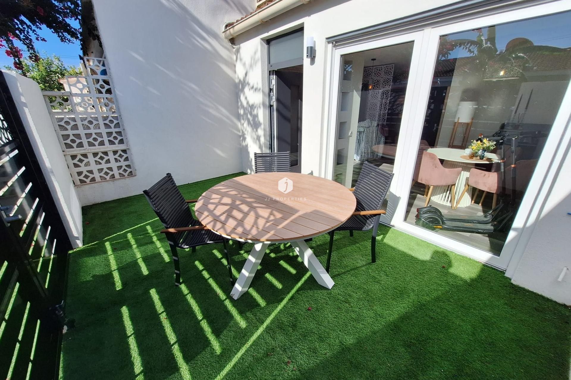 Tweedehands - Appartement / flat -
Torrevieja - Torretas