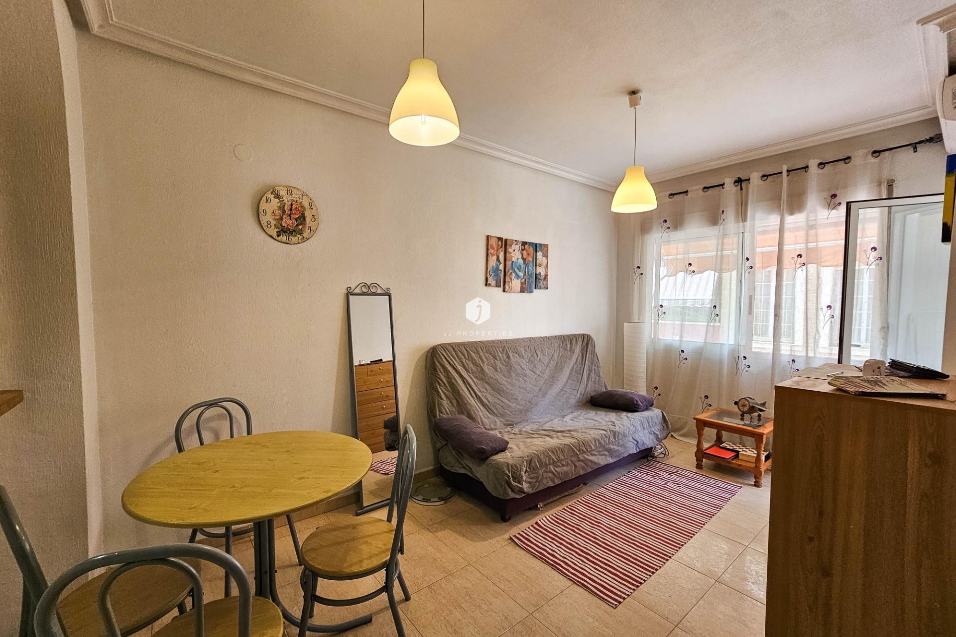 Tweedehands - Appartement / flat -
Torrevieja