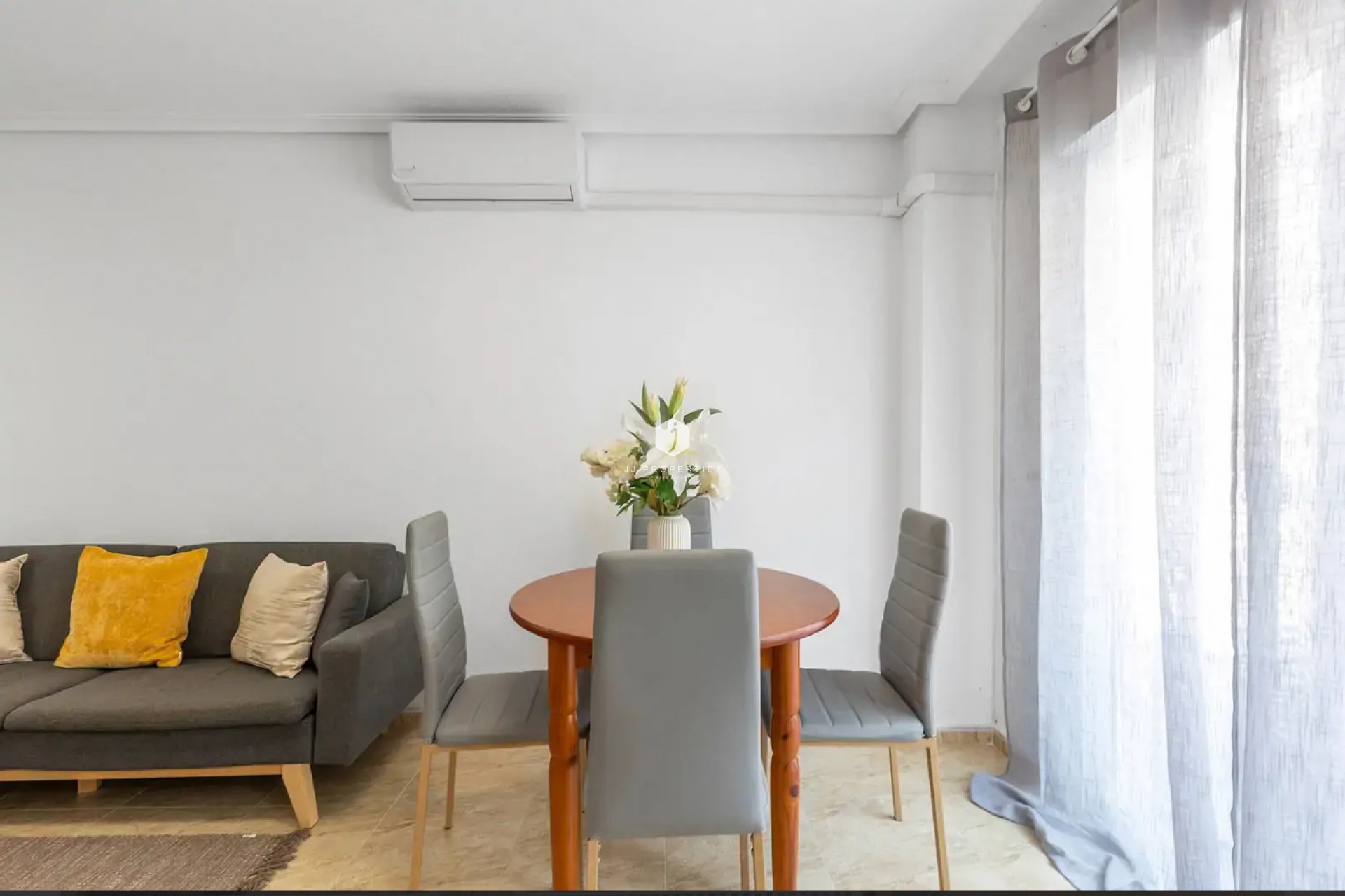 Tweedehands - Appartement / flat -
Torrevieja