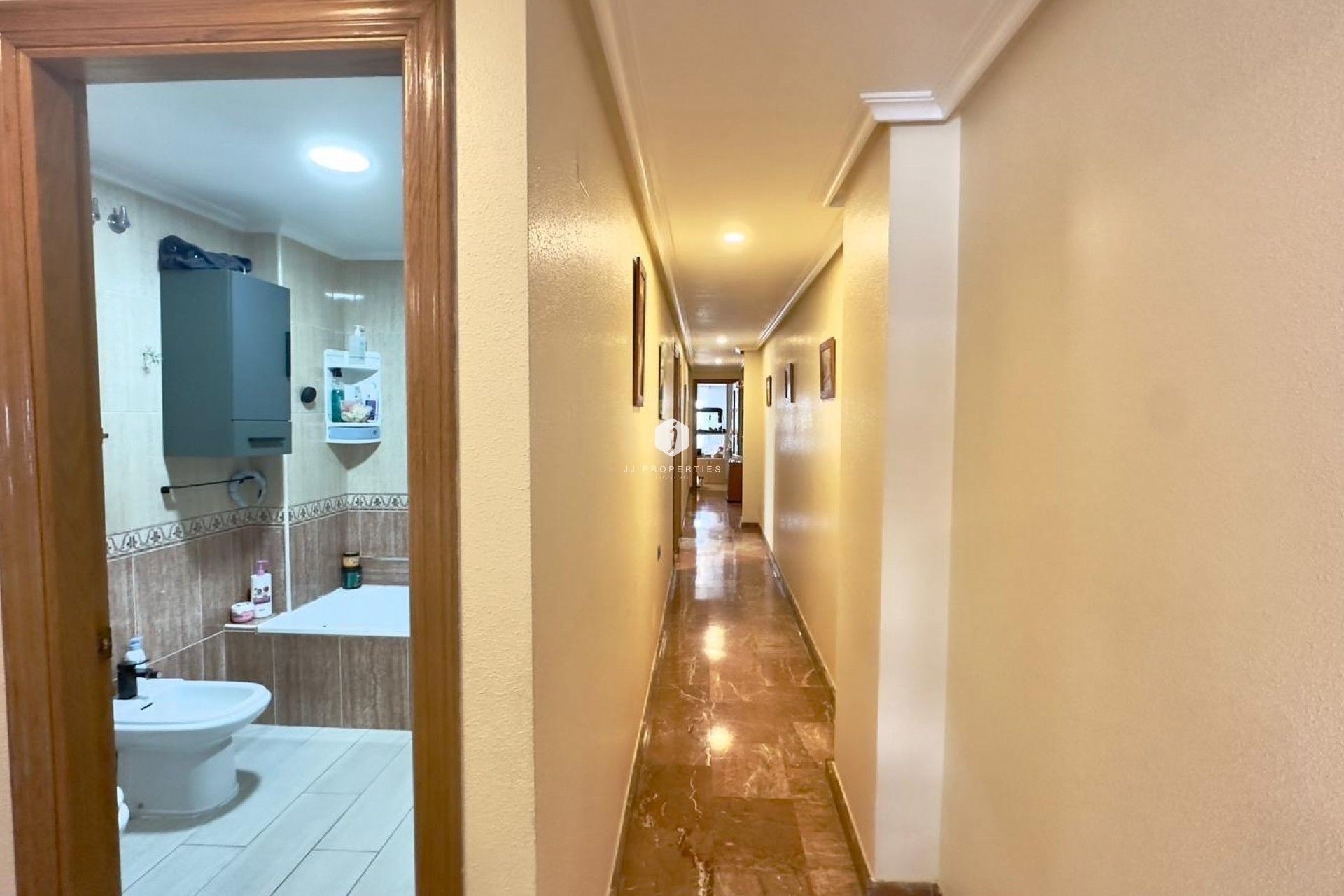 Tweedehands - Appartement / flat -
Torrevieja