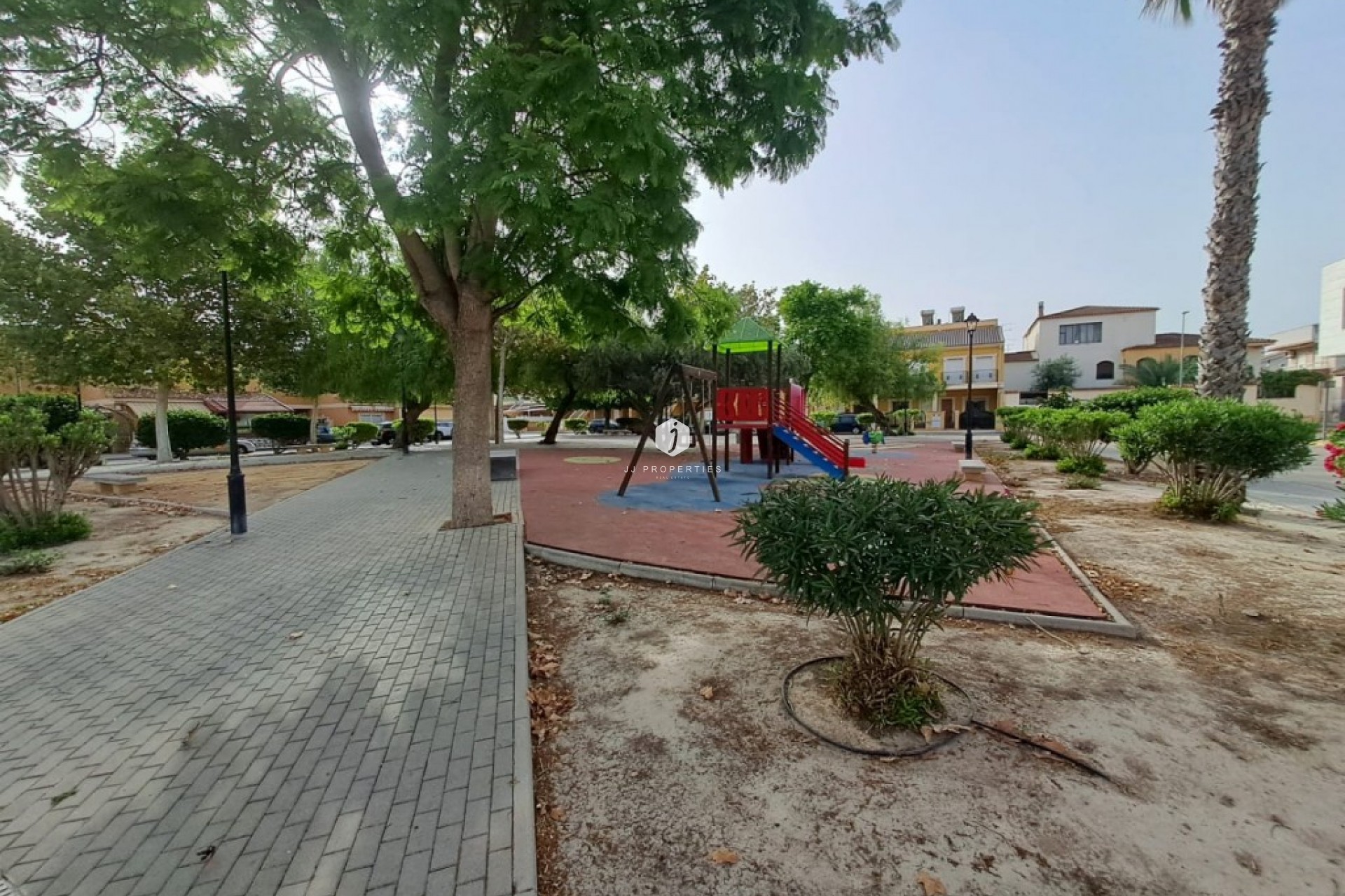 Tweedehands - Bungalow -
Benejúzar - Inland