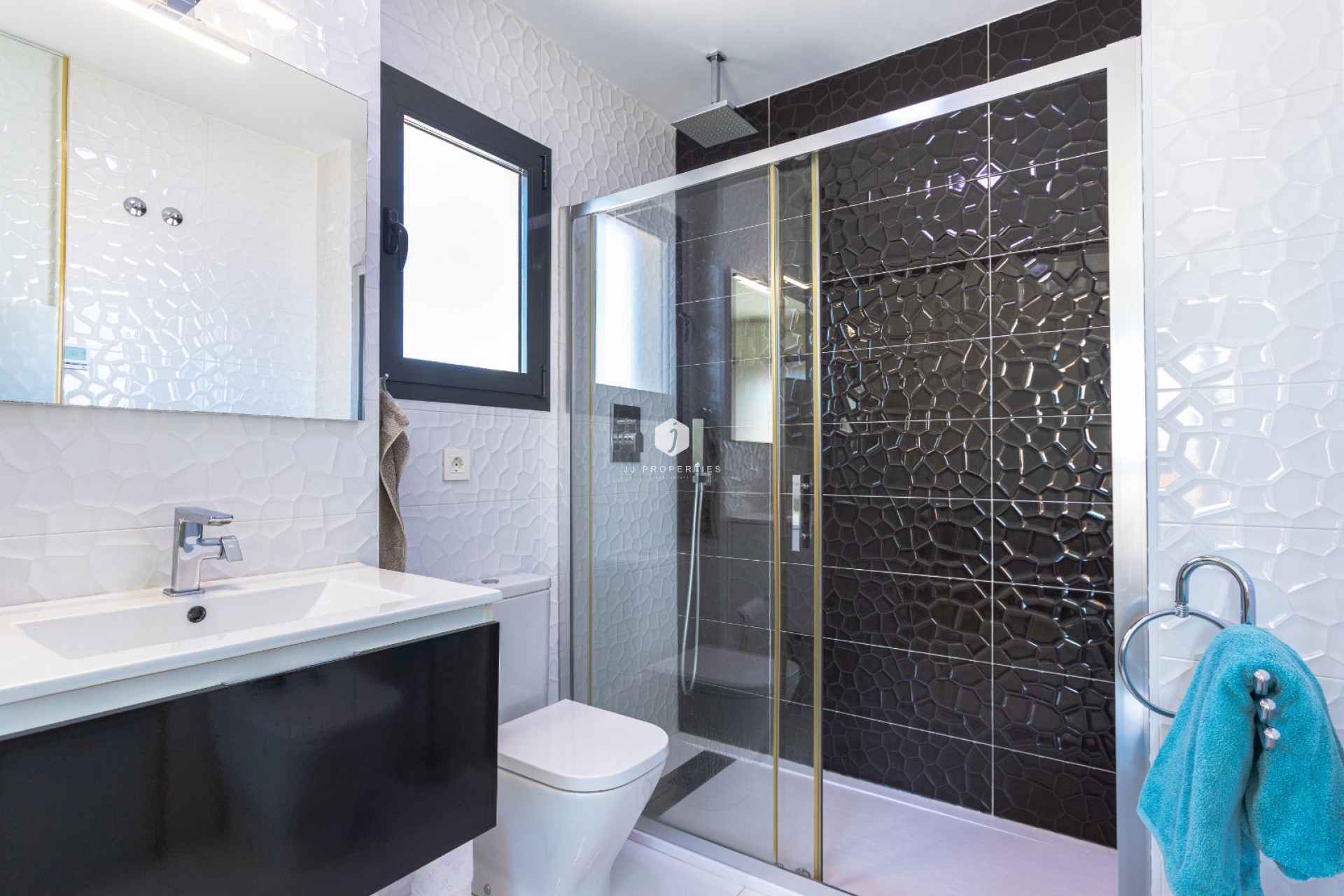 Tweedehands - Bungalow -
Los Altos - Costa Blanca