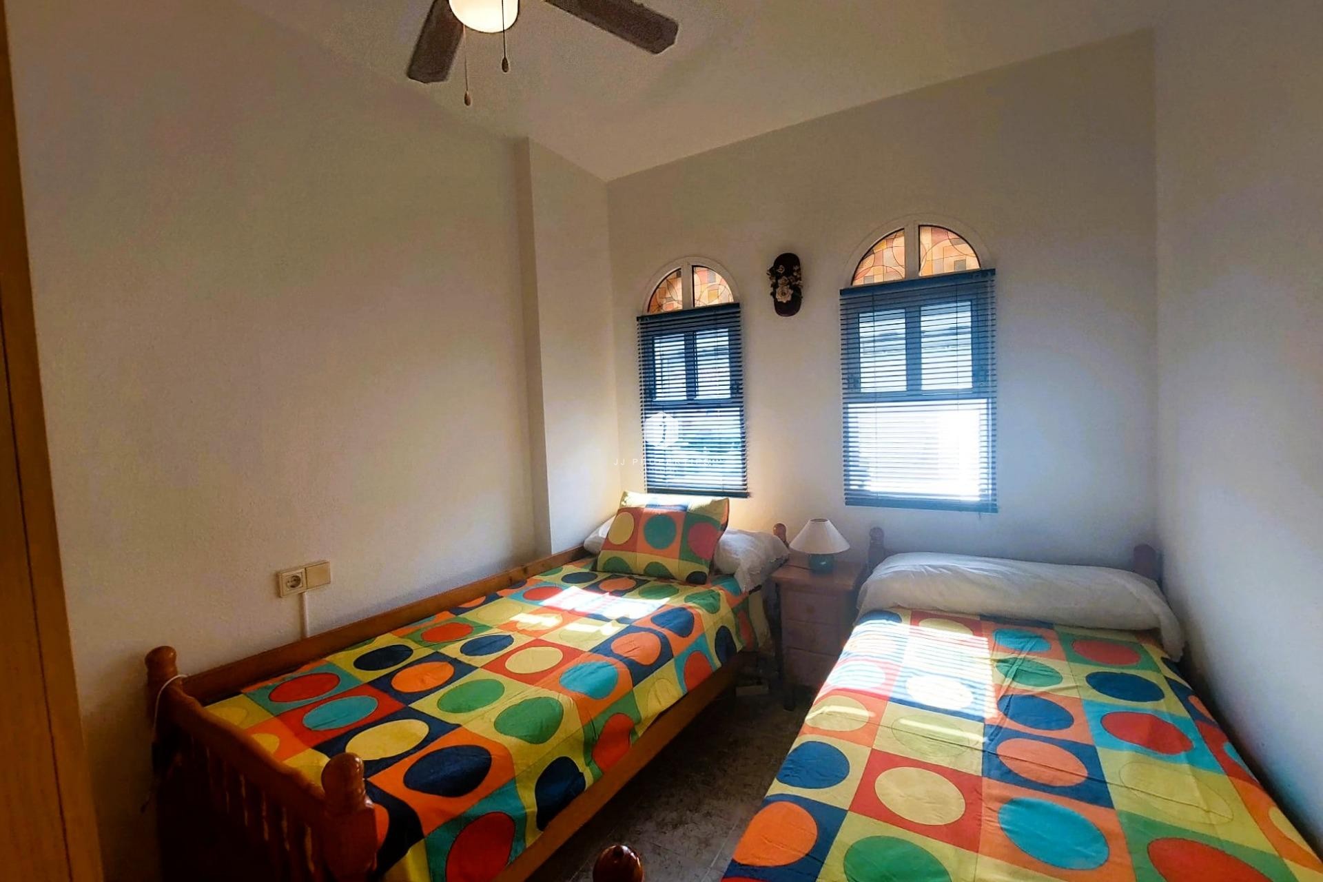 Tweedehands - Bungalow -
Orihuela Costa - Costa Blanca