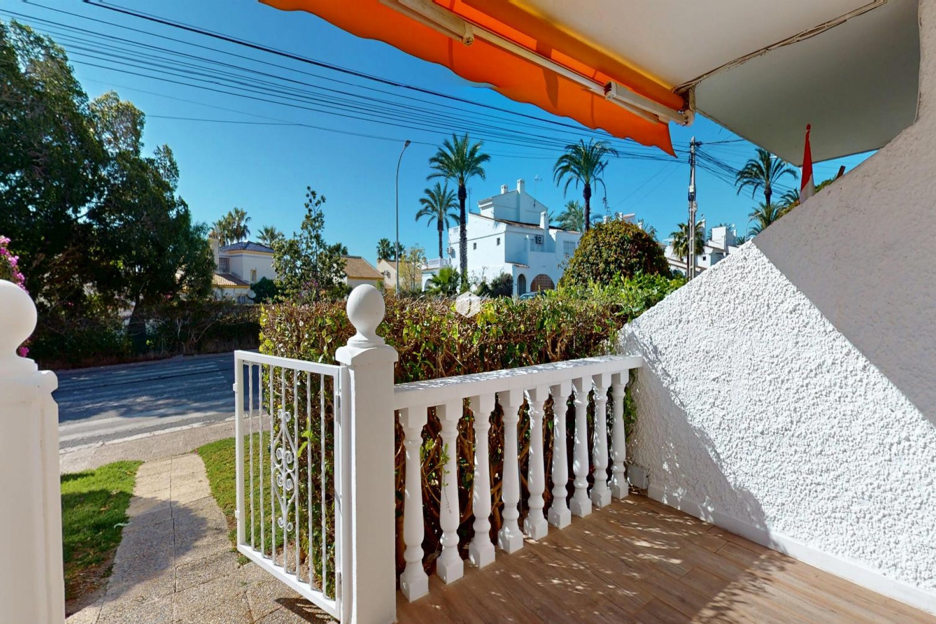 Tweedehands - Bungalow -
Orihuela Costa - Costa Blanca