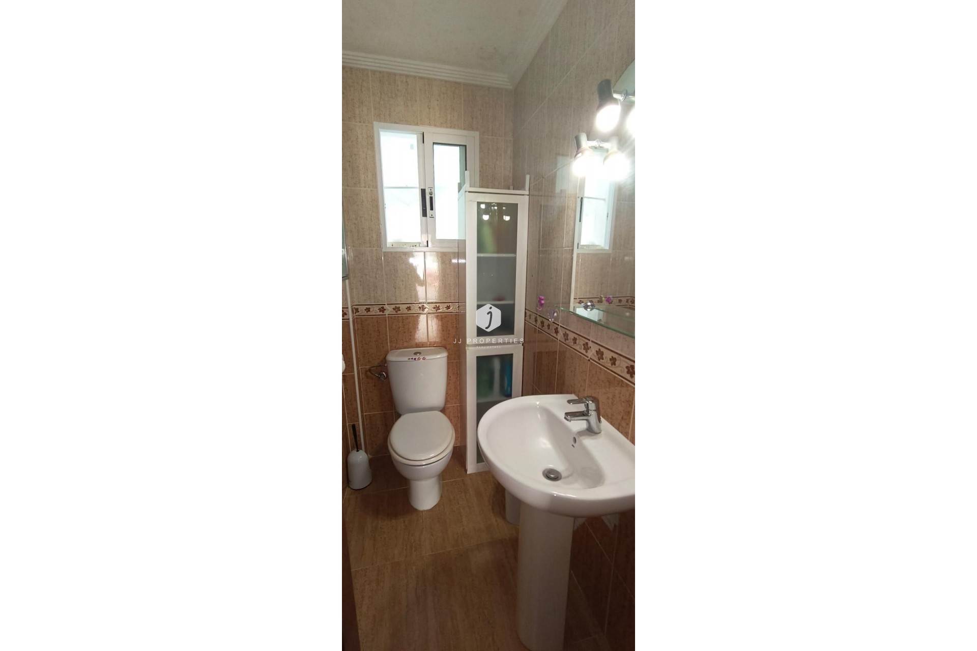 Tweedehands - Bungalow -
Orihuela Costa - Los Almendros-la Florida